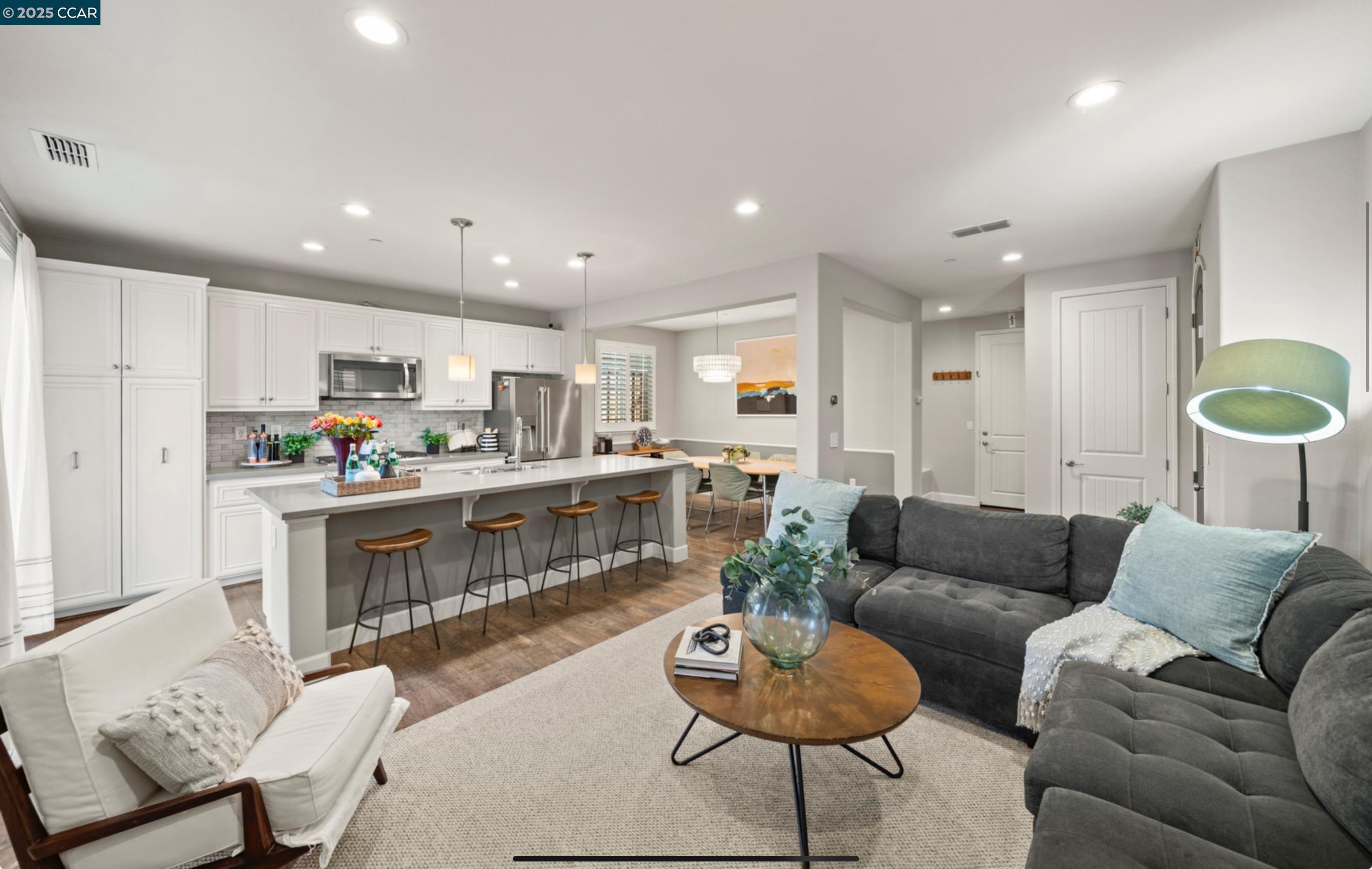 Detail Gallery Image 7 of 32 For 110 Elworthy Ranch Dr, Danville,  CA 94526 - 3 Beds | 2/1 Baths