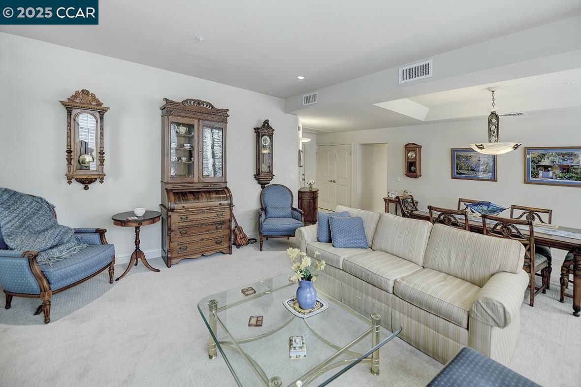 Detail Gallery Image 14 of 47 For 5920 Horsemans Canyon Dr 1b,  Walnut Creek,  CA 94595 - 2 Beds | 2 Baths