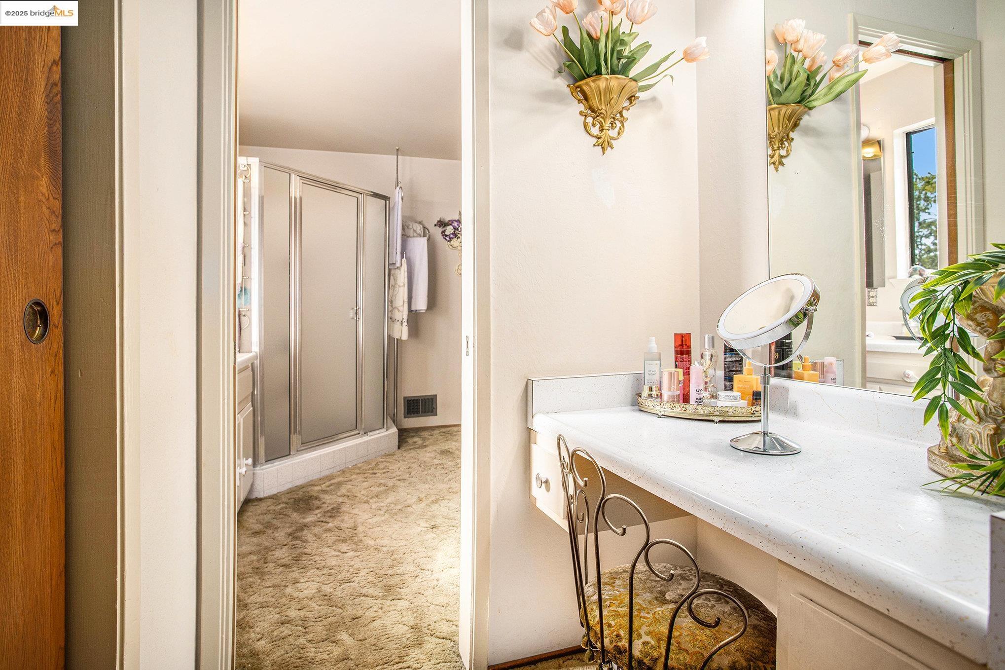 Detail Gallery Image 14 of 34 For 836 Hawthorne Dr, Rodeo,  CA 94572 - 4 Beds | 2/1 Baths