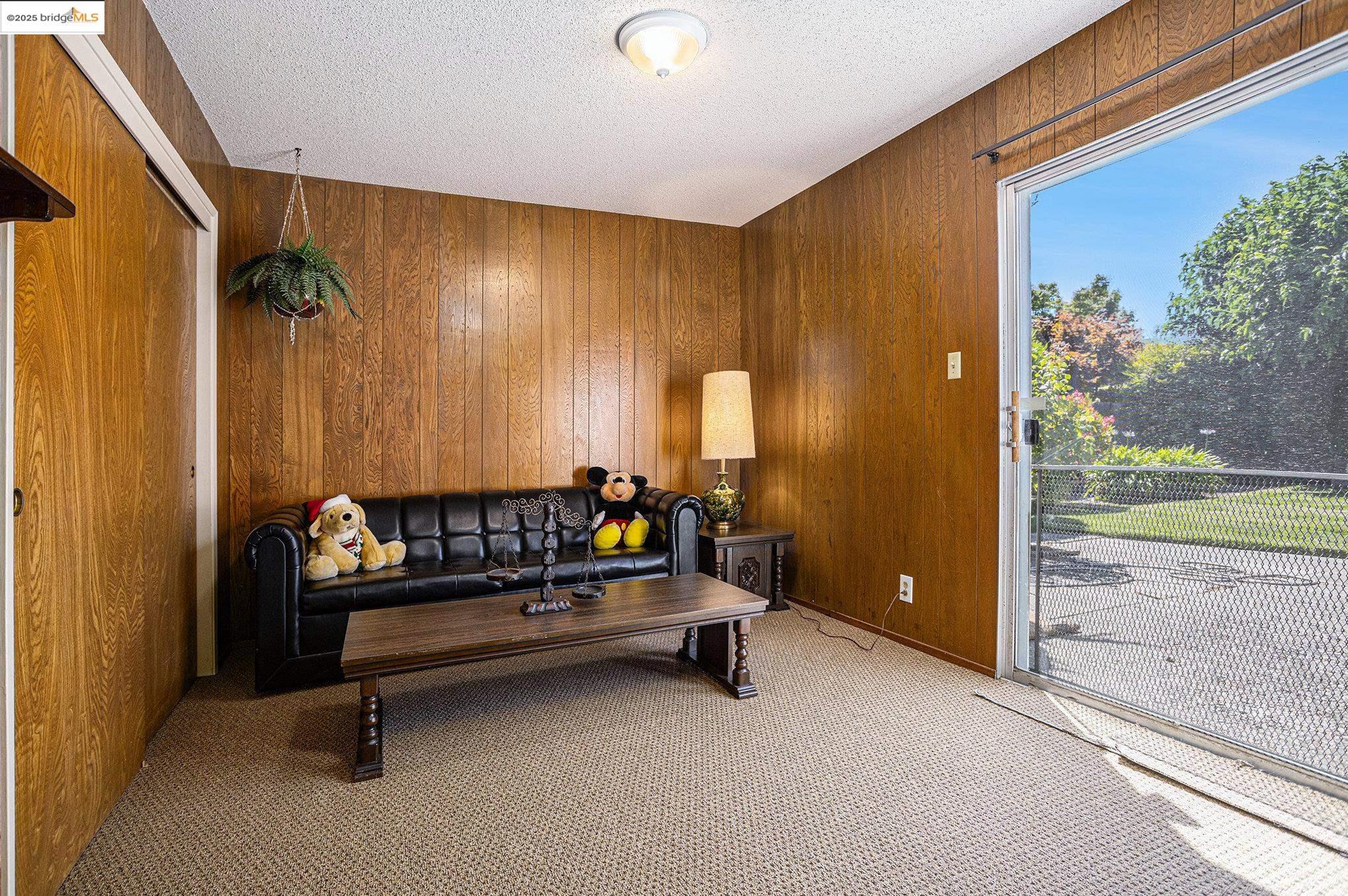 Detail Gallery Image 20 of 37 For 836 Hawthorne Dr, Rodeo,  CA 94572 - 4 Beds | 2/1 Baths