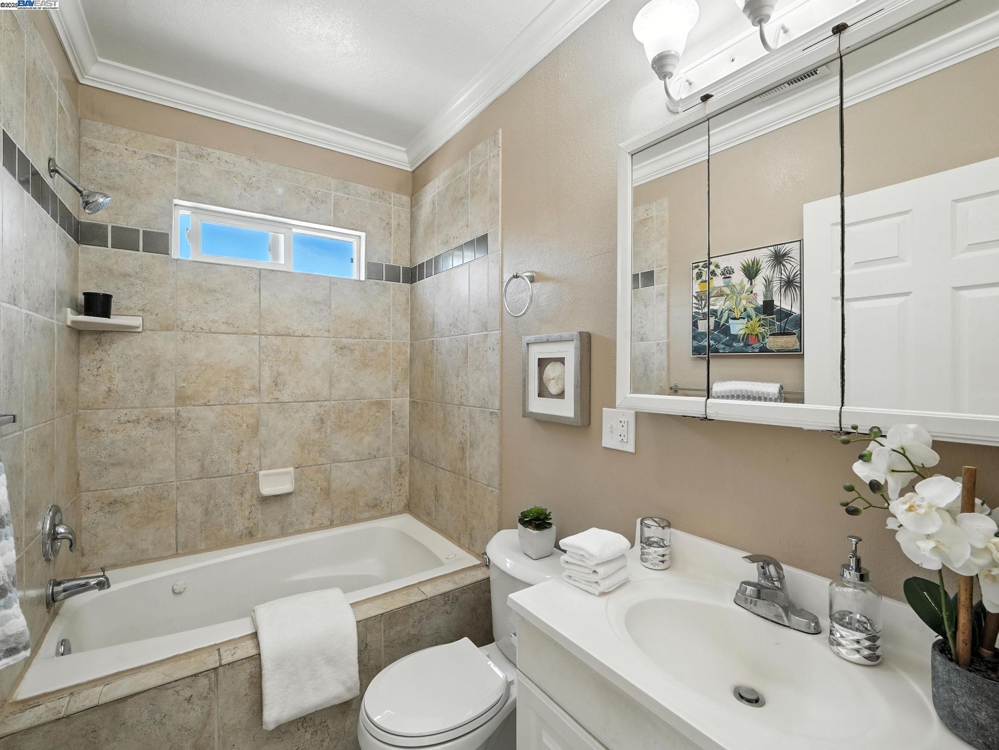 Detail Gallery Image 20 of 33 For 80 Pickford Ave, San Jose,  CA 95127 - 5 Beds | 3 Baths