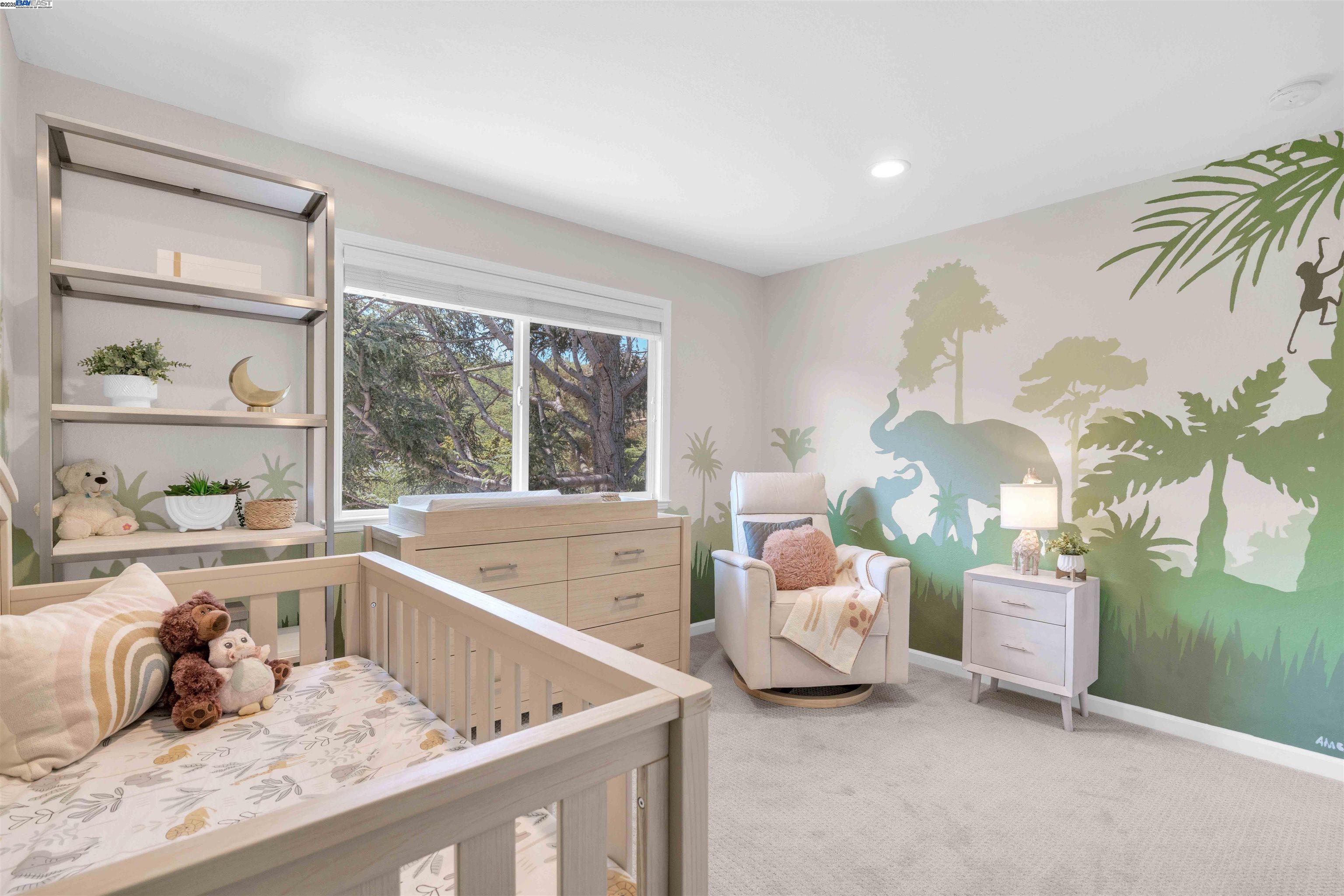 Detail Gallery Image 30 of 47 For 5582 Trailside Ct, Castro Valley,  CA 94552 - 5 Beds | 3 Baths
