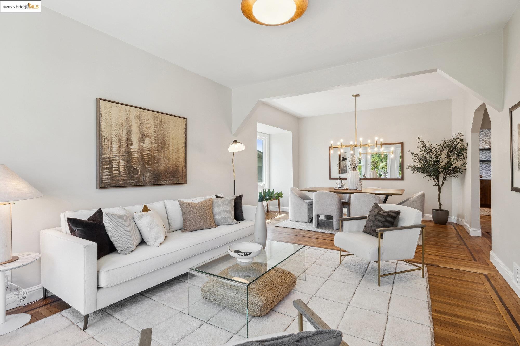 Detail Gallery Image 7 of 56 For 4015 Rhoda Ave, Oakland,  CA 94602 - 4 Beds | 3 Baths
