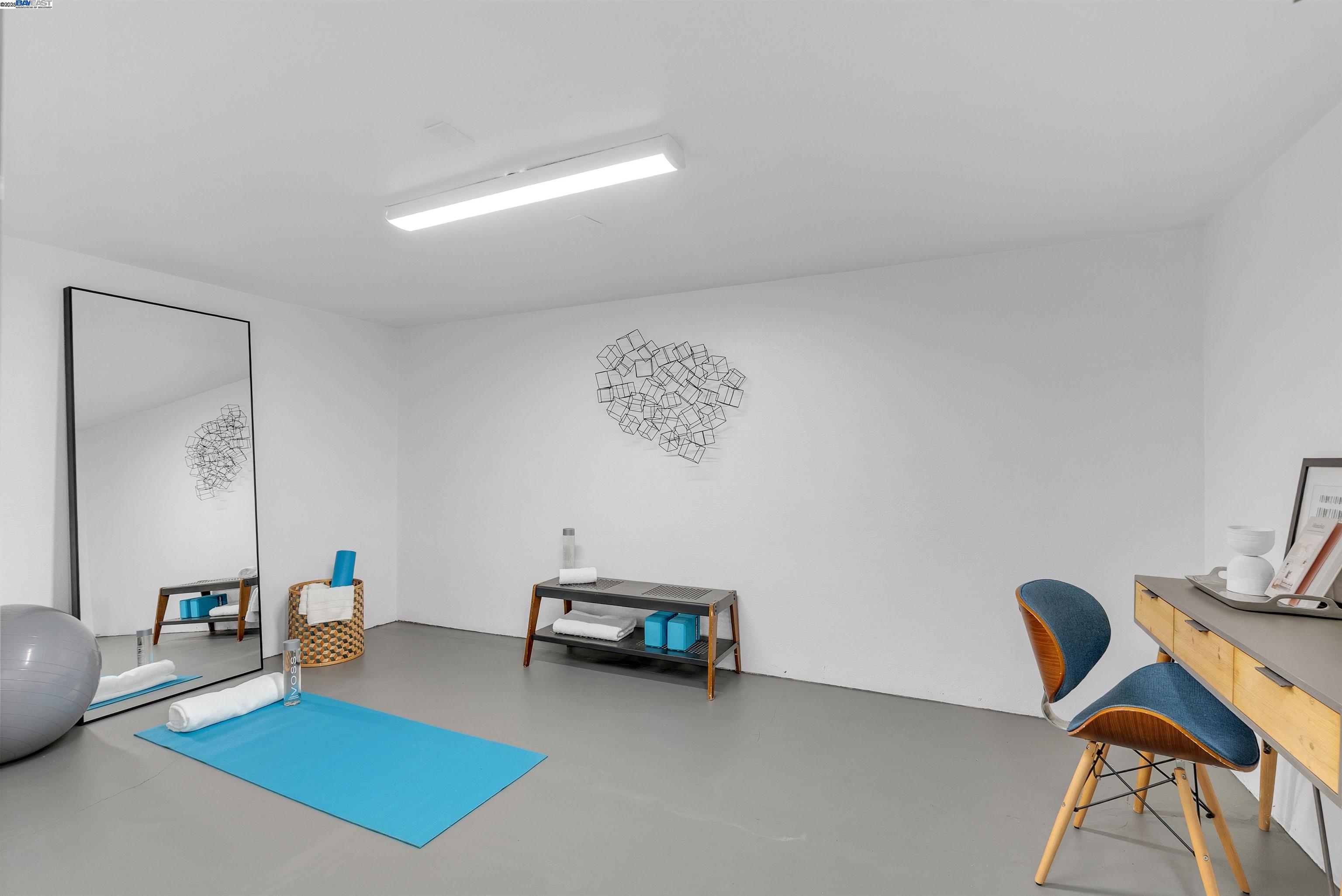 Detail Gallery Image 26 of 39 For 401 Dolores Ave, San Leandro,  CA 94577 - 2 Beds | 1 Baths