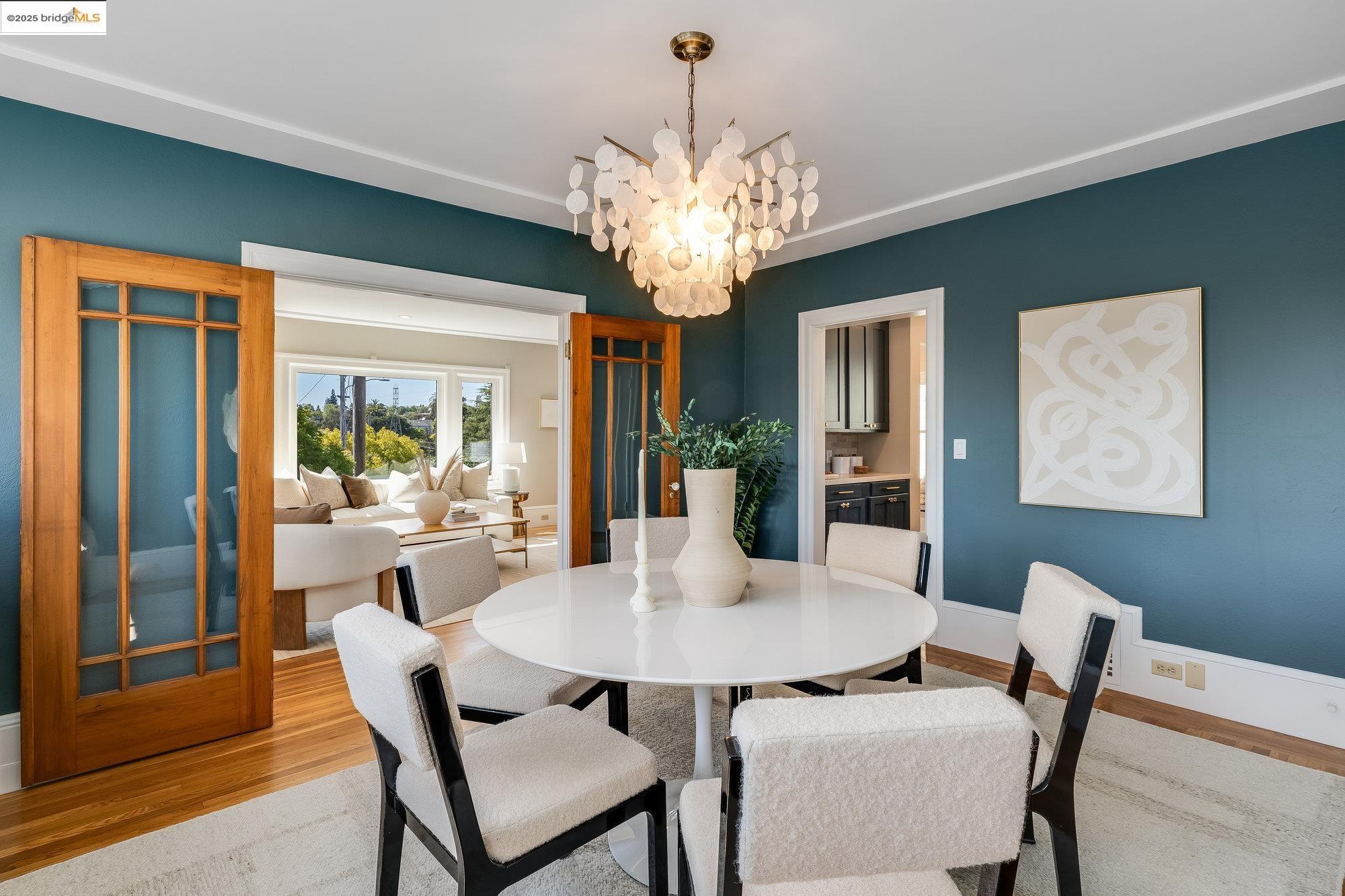 Detail Gallery Image 11 of 45 For 4626 San Sebastian Ave, Oakland,  CA 94602 - 4 Beds | 2 Baths
