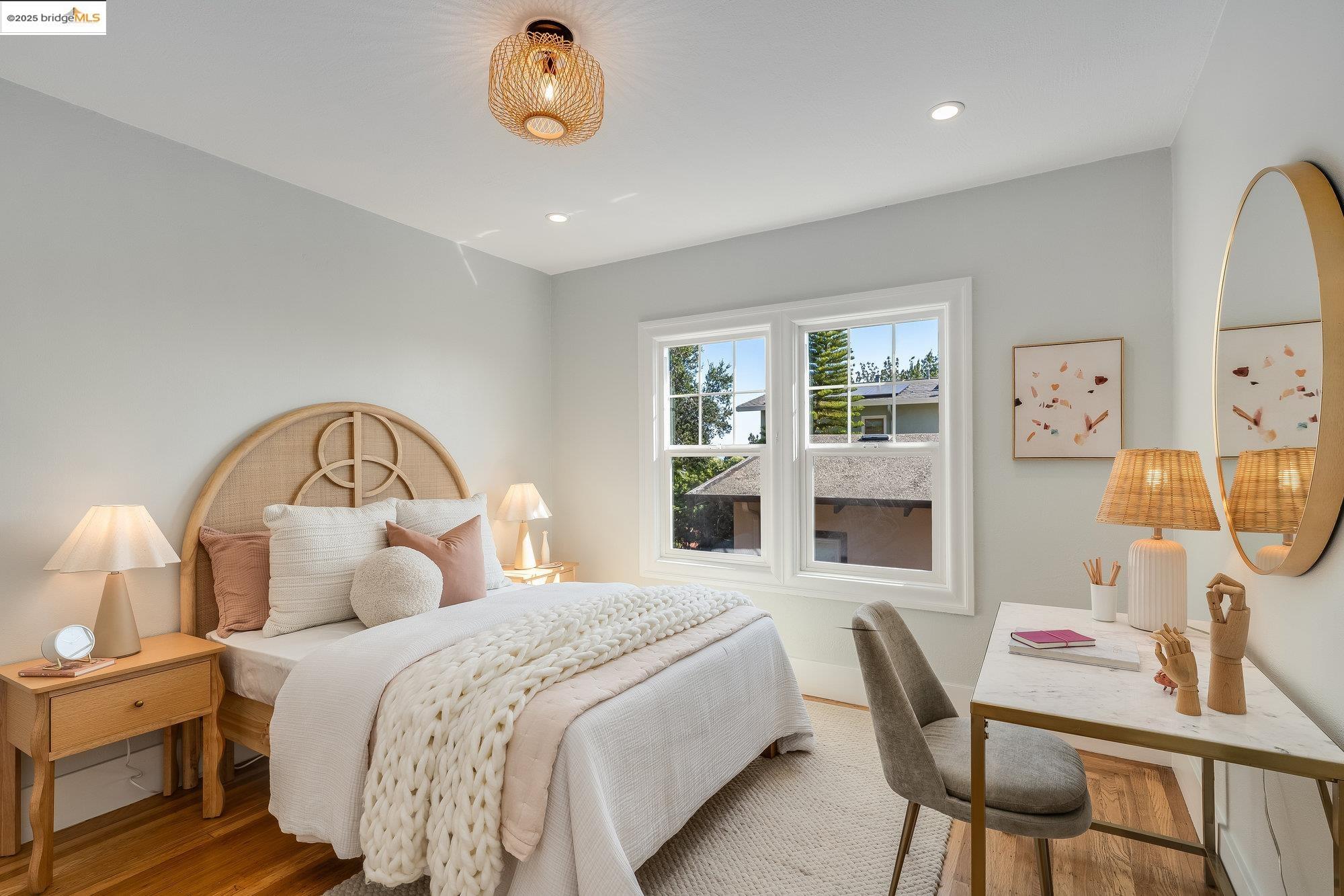 Detail Gallery Image 19 of 45 For 4626 San Sebastian Ave, Oakland,  CA 94602 - 4 Beds | 2 Baths
