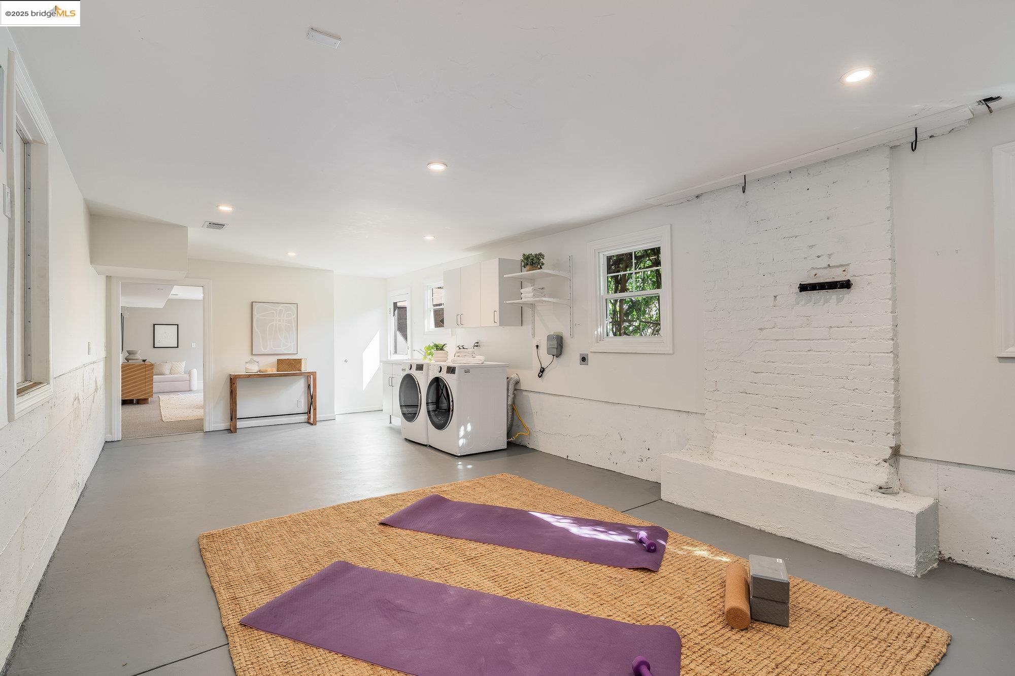 Detail Gallery Image 40 of 45 For 4626 San Sebastian Ave, Oakland,  CA 94602 - 4 Beds | 2 Baths