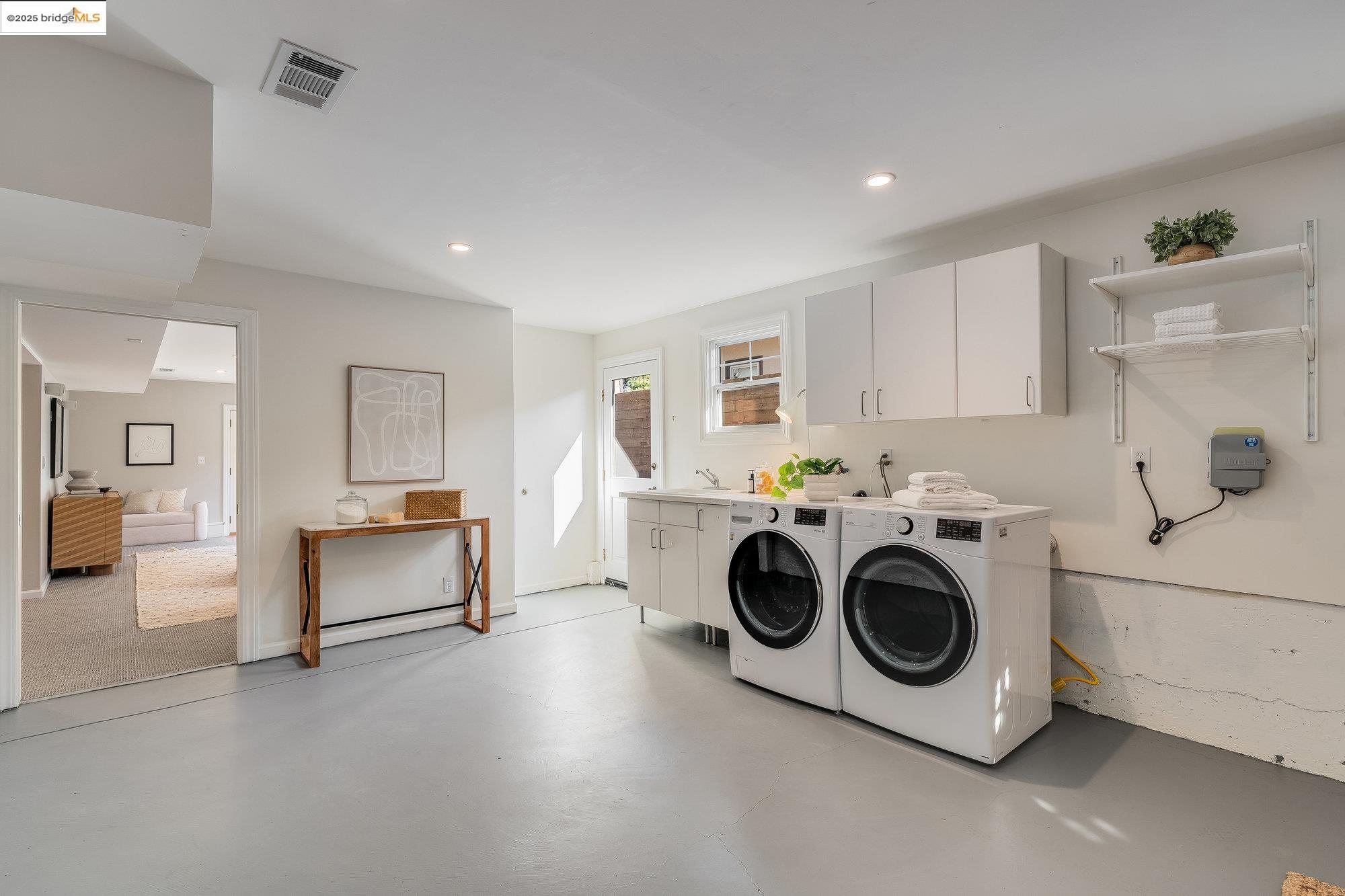 Detail Gallery Image 41 of 45 For 4626 San Sebastian Ave, Oakland,  CA 94602 - 4 Beds | 2 Baths