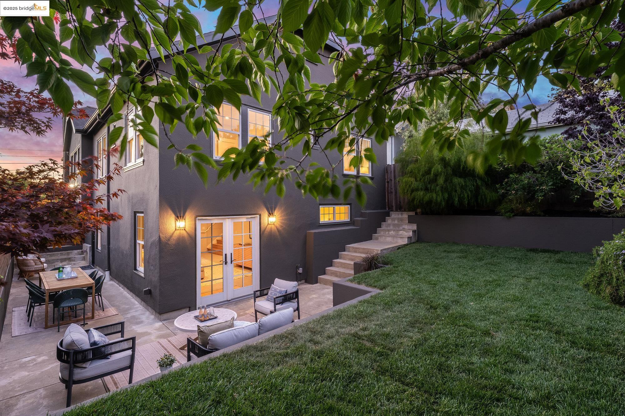 Detail Gallery Image 43 of 45 For 4626 San Sebastian Ave, Oakland,  CA 94602 - 4 Beds | 2 Baths