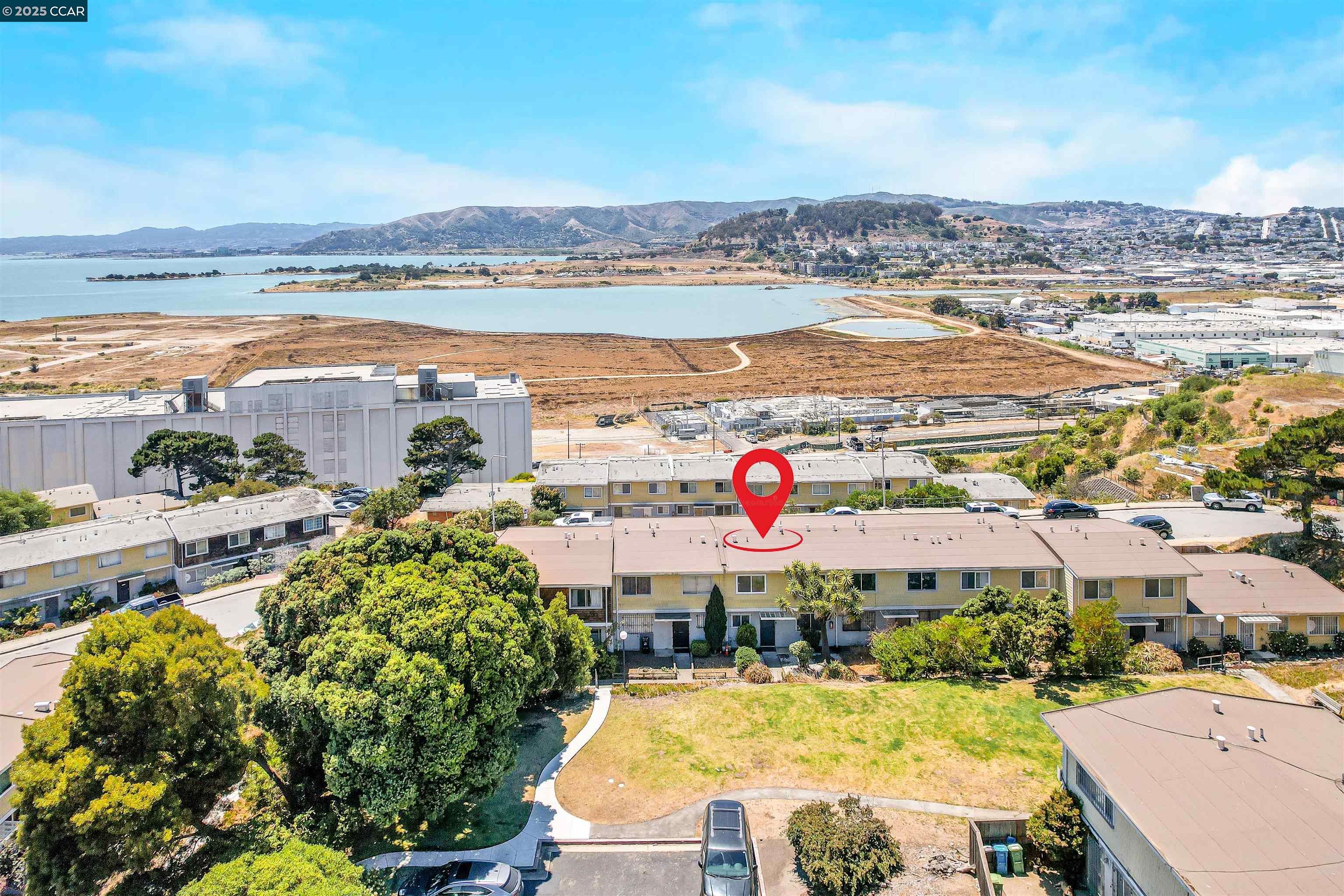 Detail Gallery Image 39 of 50 For 137 Nautilus Ct #82,  San Francisco,  CA 94124 - 3 Beds | 3 Baths