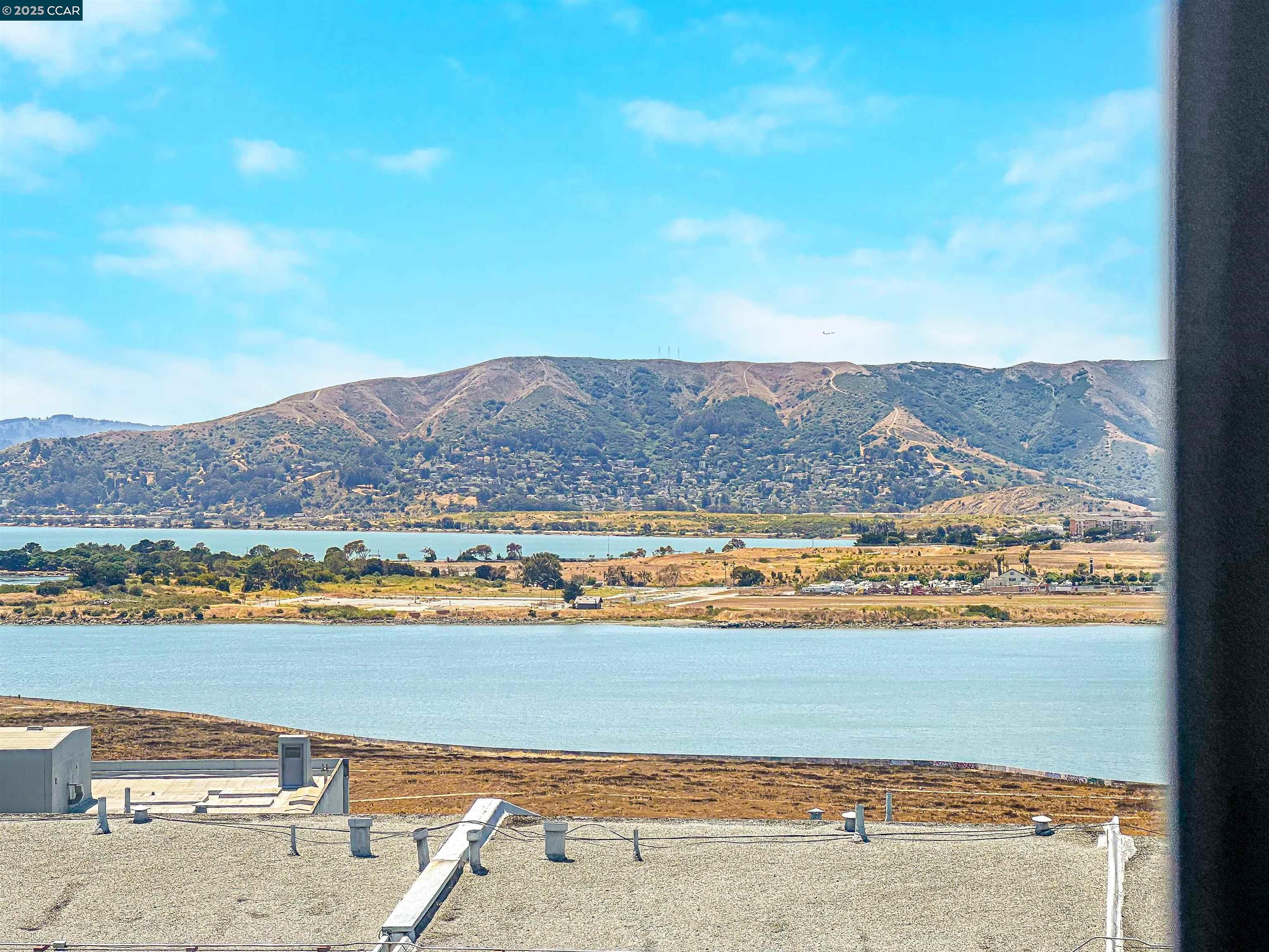 Detail Gallery Image 47 of 50 For 137 Nautilus Ct #82,  San Francisco,  CA 94124 - 3 Beds | 3 Baths