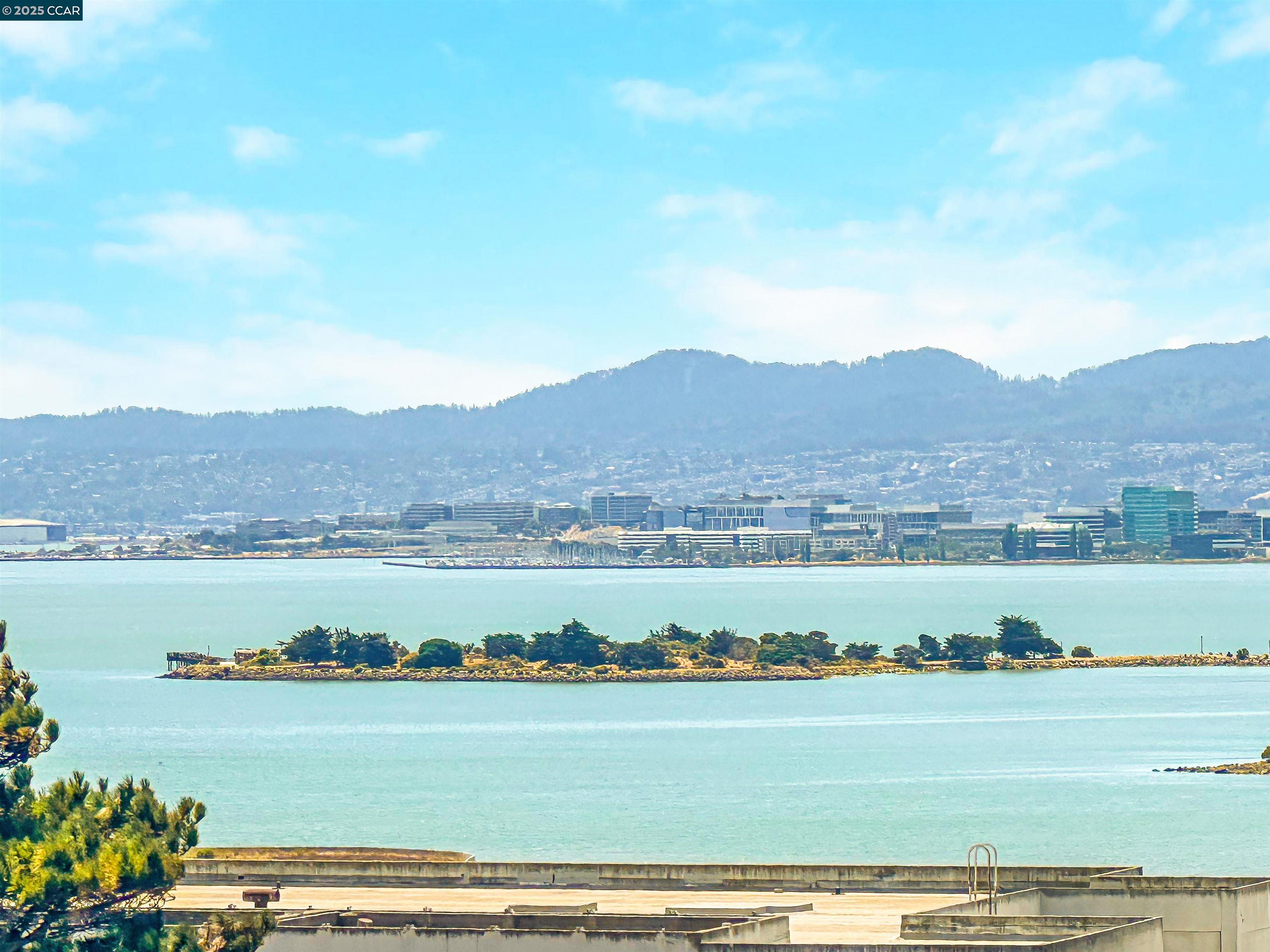 Detail Gallery Image 48 of 50 For 137 Nautilus Ct #82,  San Francisco,  CA 94124 - 3 Beds | 3 Baths