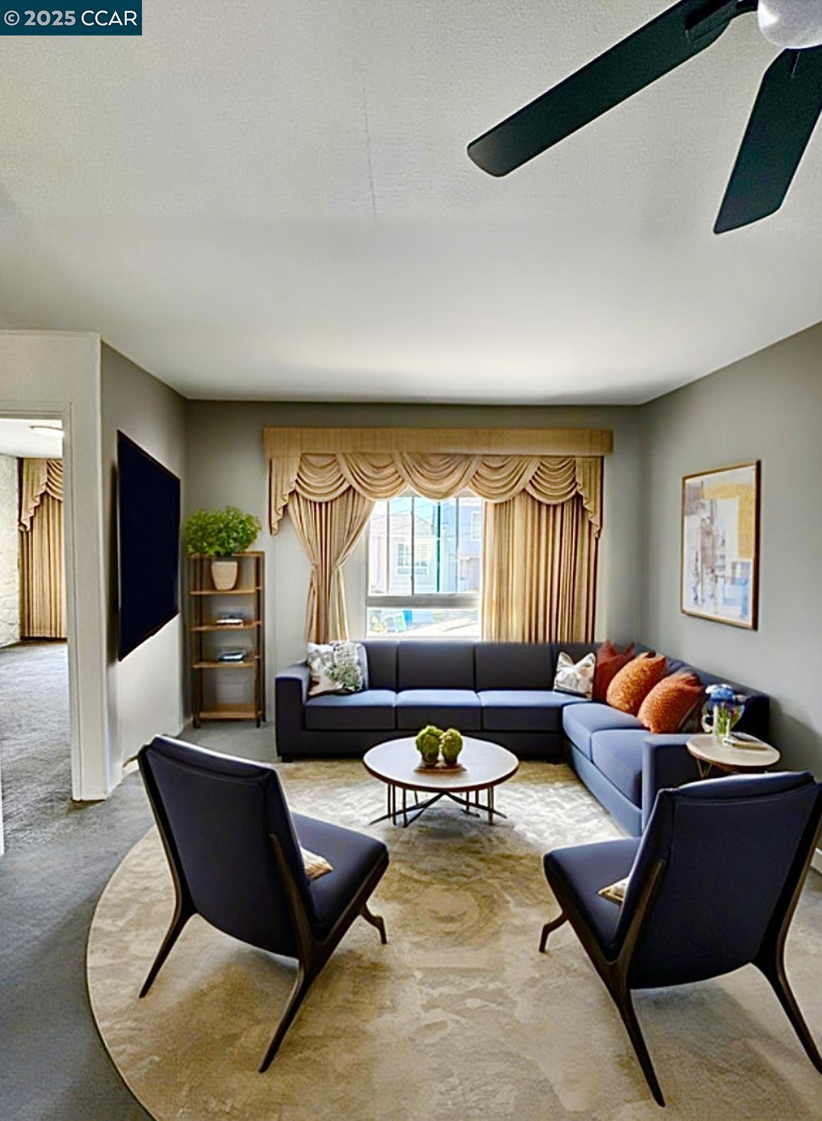 Detail Gallery Image 3 of 28 For 786 Colby St, San Francisco,  CA 94134 - 4 Beds | 2 Baths