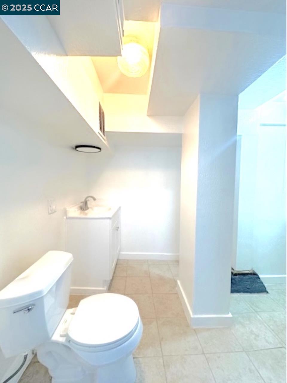 Detail Gallery Image 23 of 28 For 786 Colby St, San Francisco,  CA 94134 - 4 Beds | 2 Baths