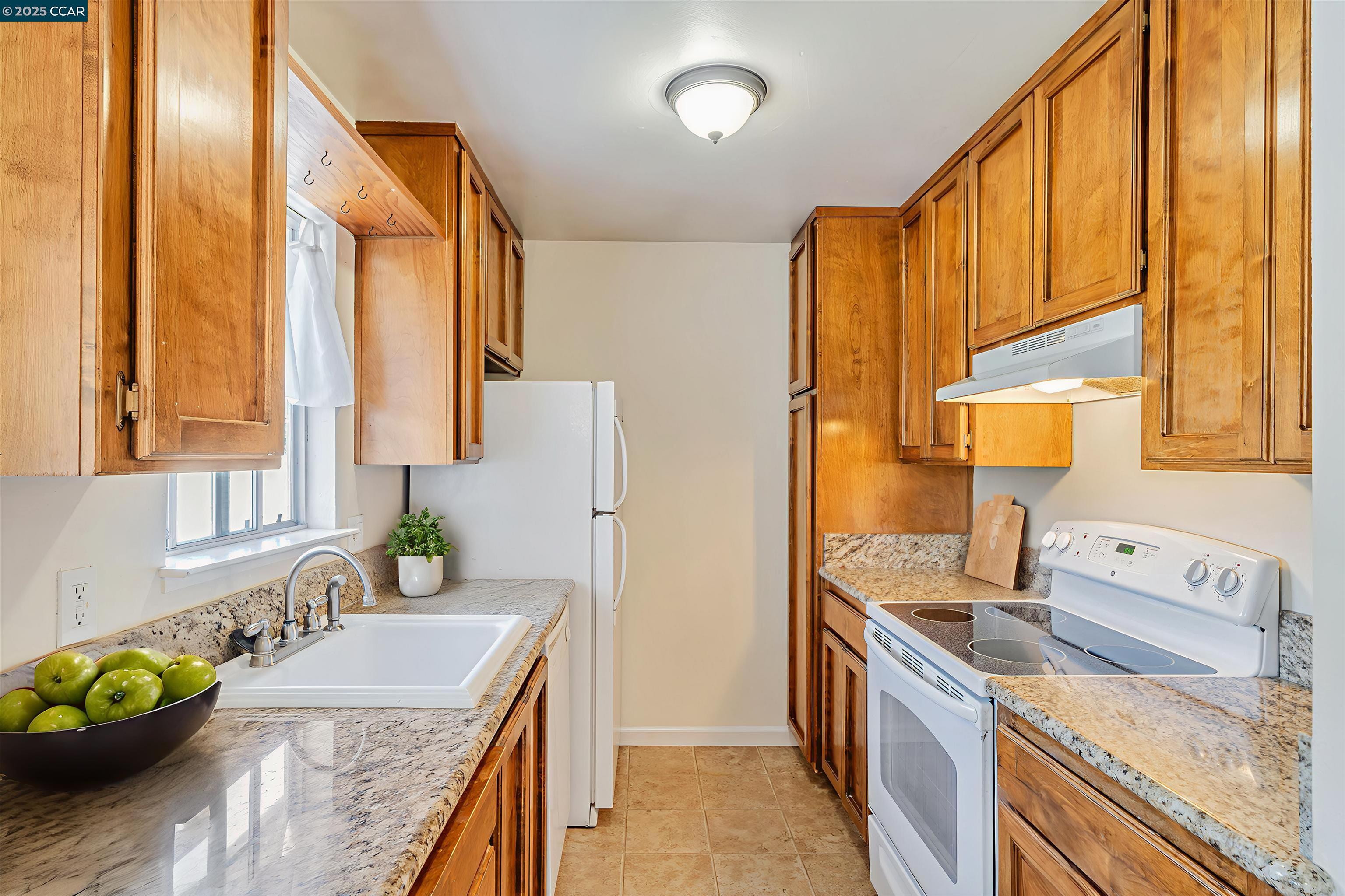 Photo #9: 41104929 Listing: Photo #9