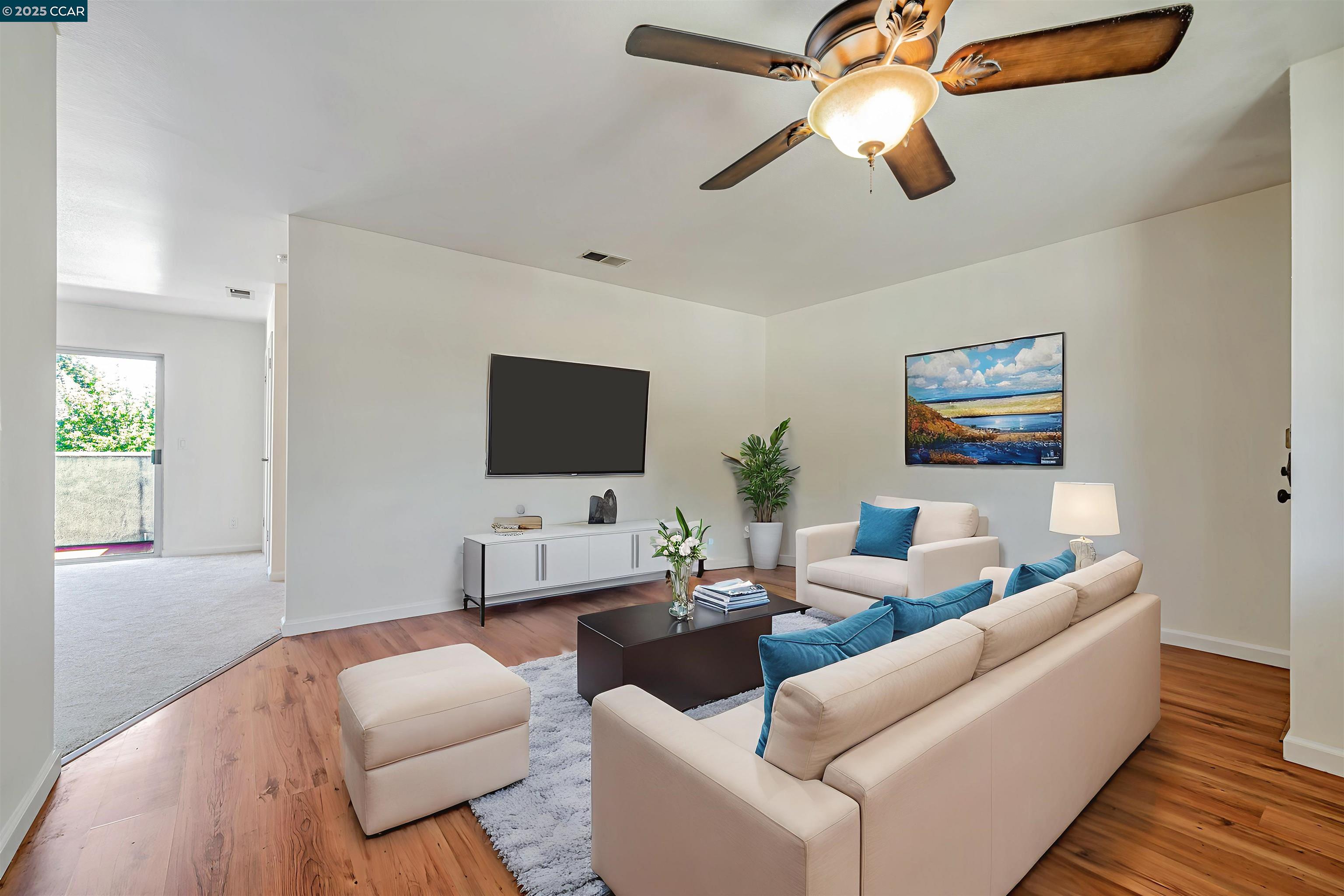 Photo #10: 41104929 Listing: Photo #10