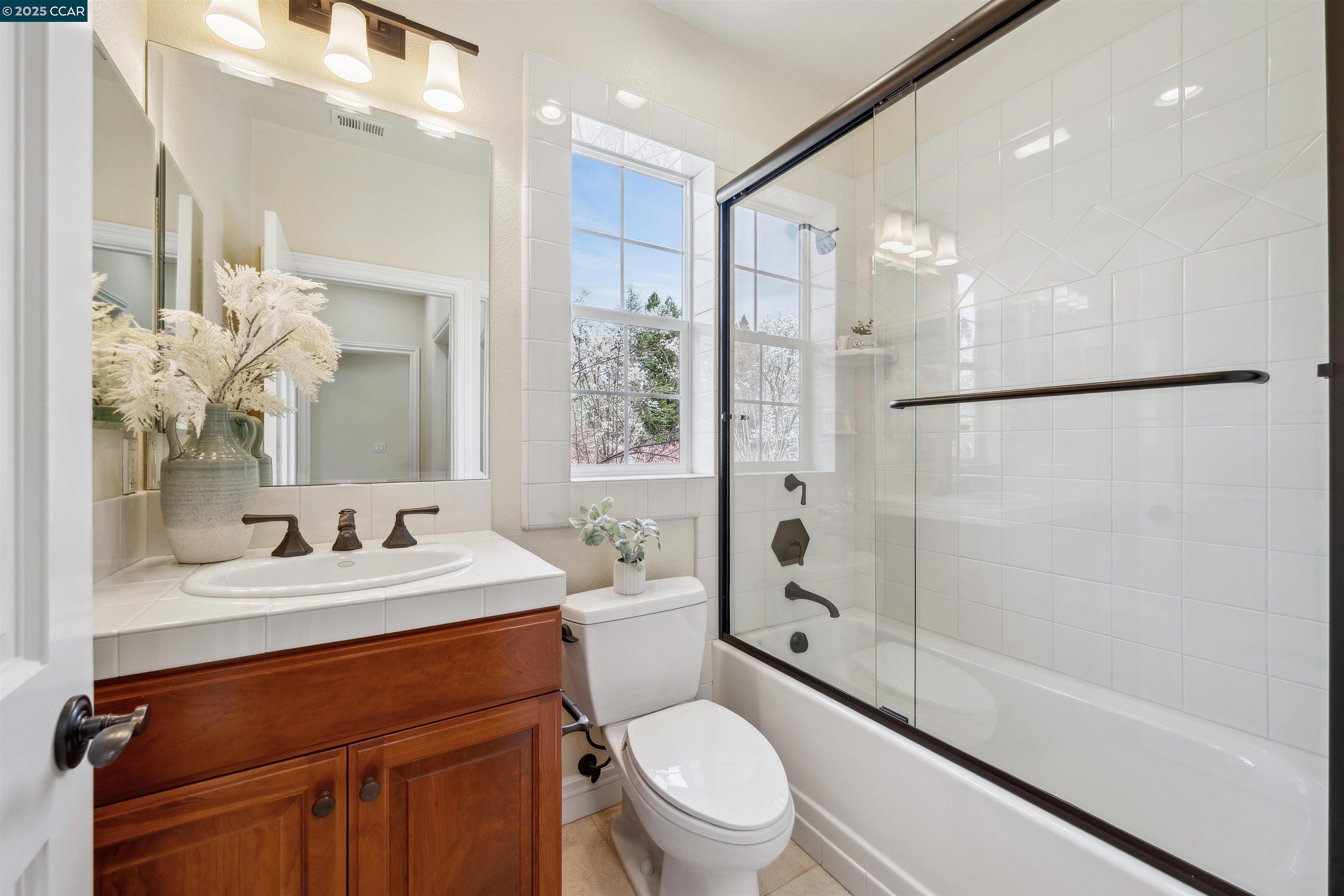 Detail Gallery Image 42 of 60 For 3 Brooktree Dr, Danville,  CA 94506 - 7 Beds | 7 Baths