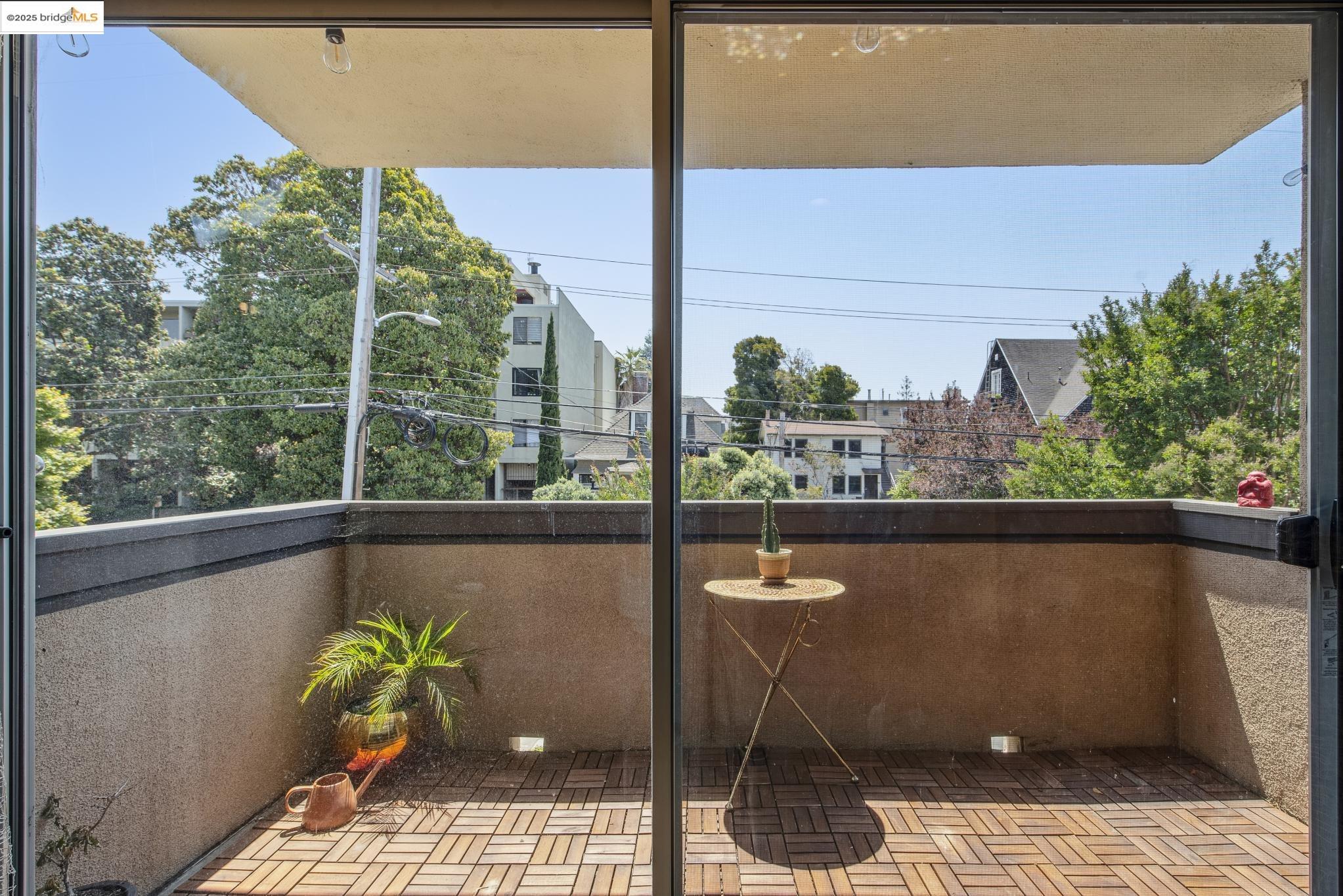 Detail Gallery Image 24 of 33 For 407 Orange St. #410,  Oakland,  CA 94610 - 1 Beds | 1 Baths