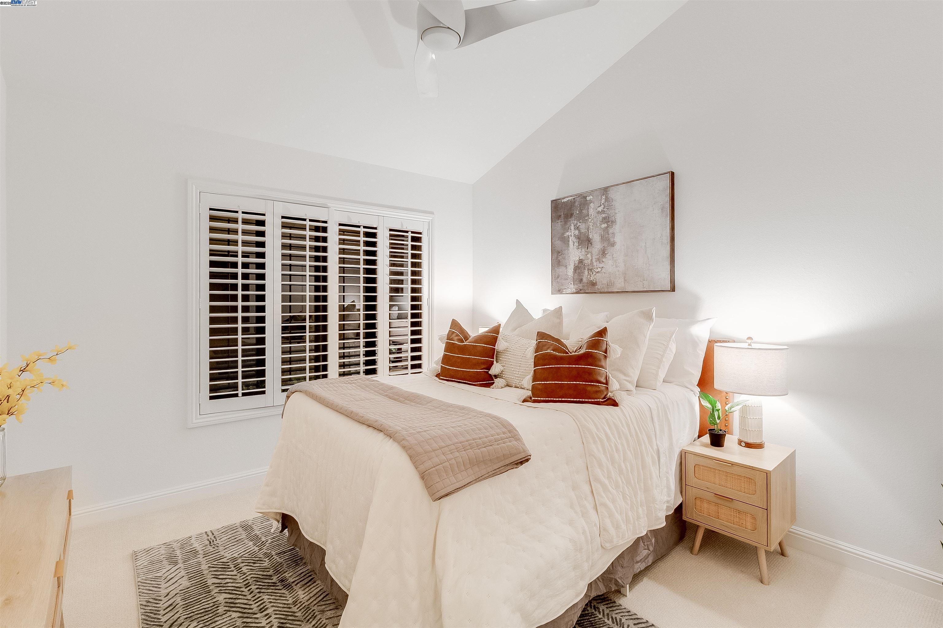 Detail Gallery Image 21 of 38 For 3387 Brittan Ave #9,  San Carlos,  CA 94070 - 3 Beds | 2 Baths