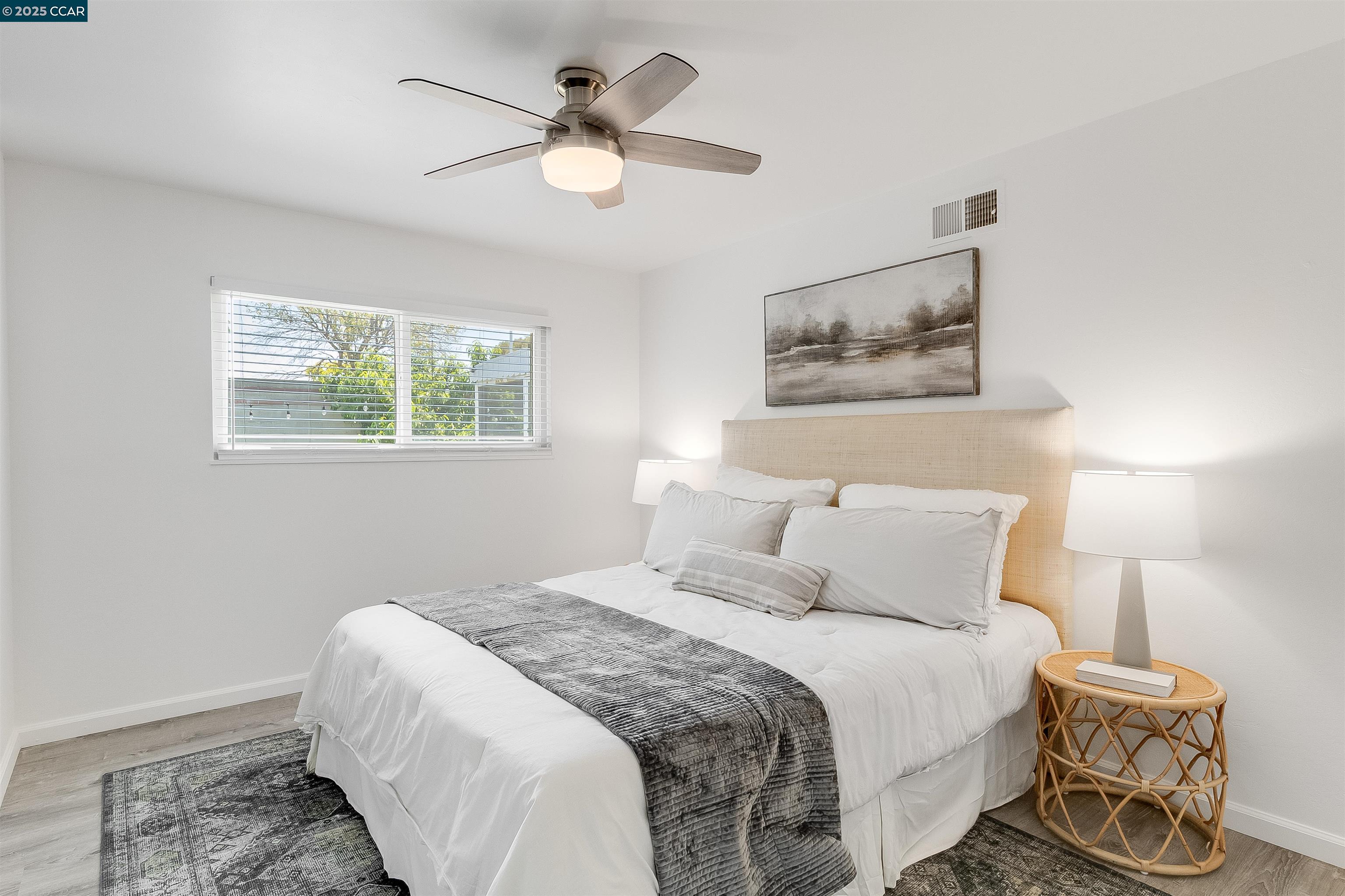 Detail Gallery Image 33 of 55 For 3570 Dumbarton St, Concord,  CA 94519 - 4 Beds | 2 Baths