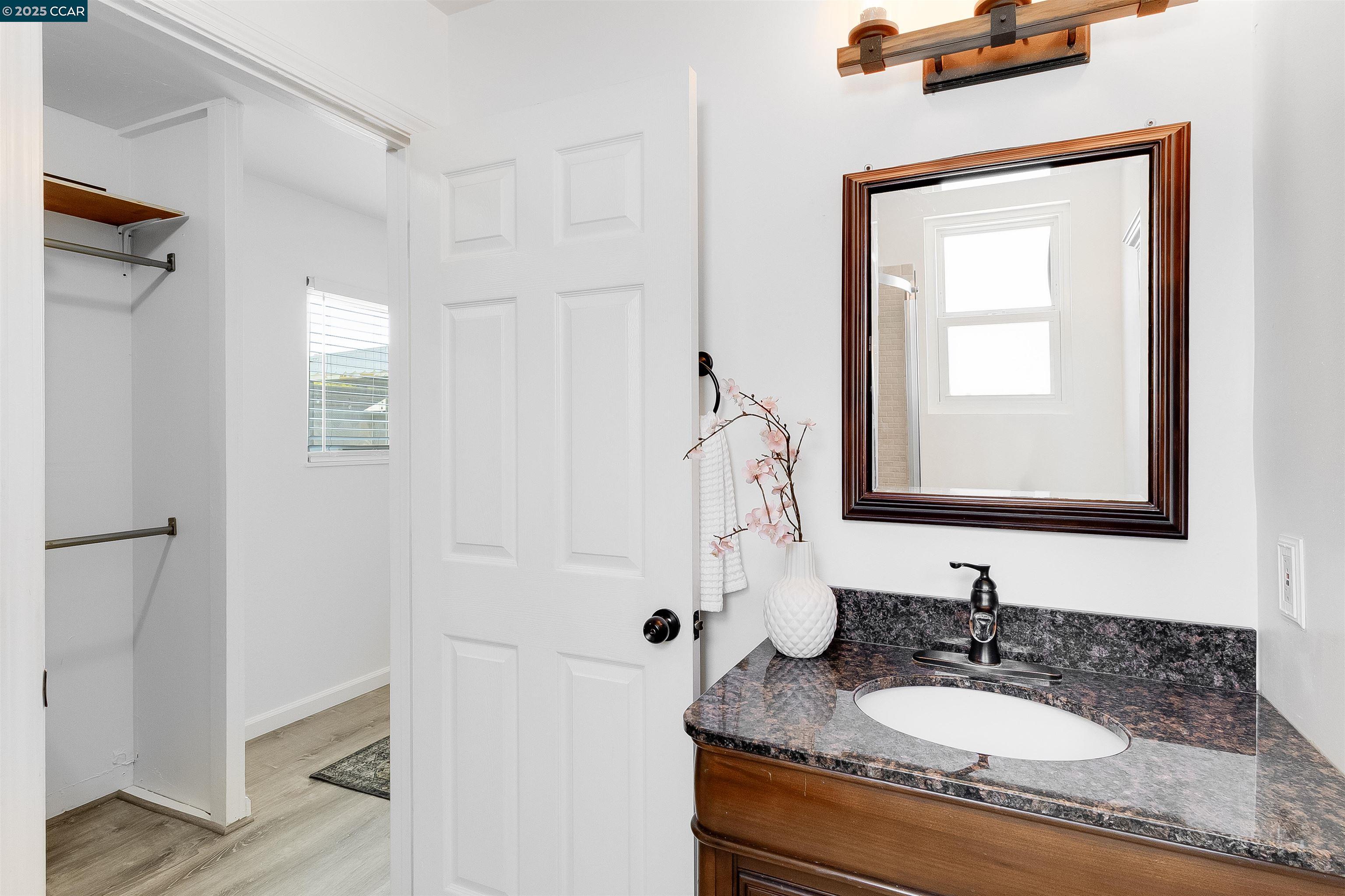 Detail Gallery Image 39 of 55 For 3570 Dumbarton St, Concord,  CA 94519 - 4 Beds | 2 Baths