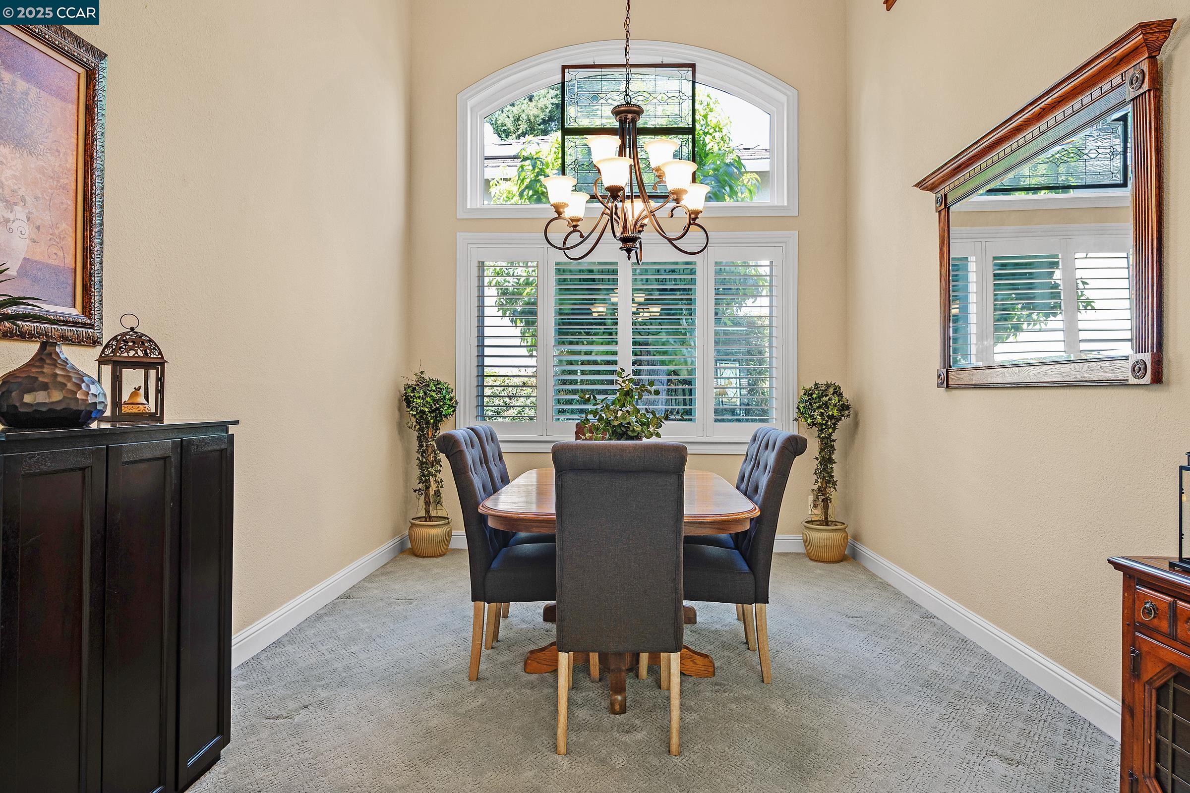 Detail Gallery Image 8 of 35 For 100 Chadbourne Dr, Danville,  CA 94506 - 4 Beds | 3 Baths
