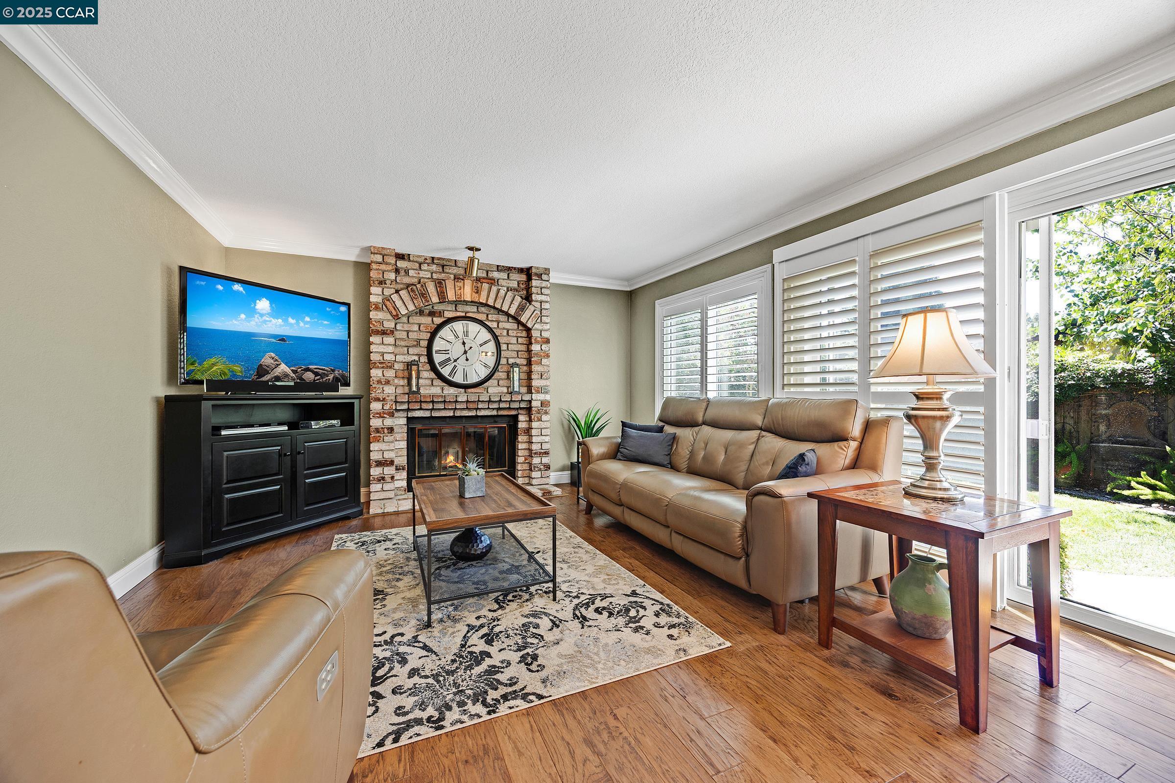 Detail Gallery Image 10 of 35 For 100 Chadbourne Dr, Danville,  CA 94506 - 4 Beds | 3 Baths