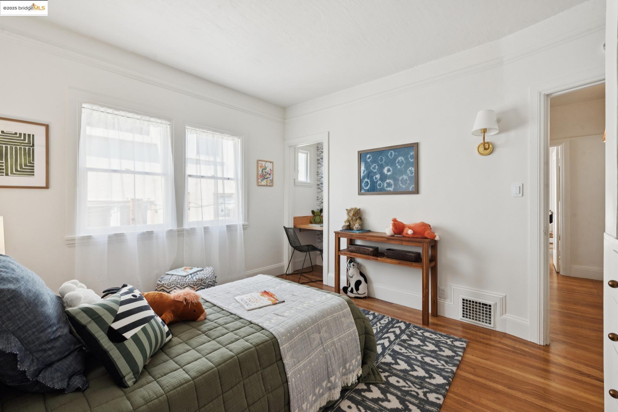 1189 Sutter St, Berkeley, California 94707, 3 Bedrooms Bedrooms, 5 Rooms Rooms,1 BathroomBathrooms,Residential,For Sale,1189 Sutter St,41104941