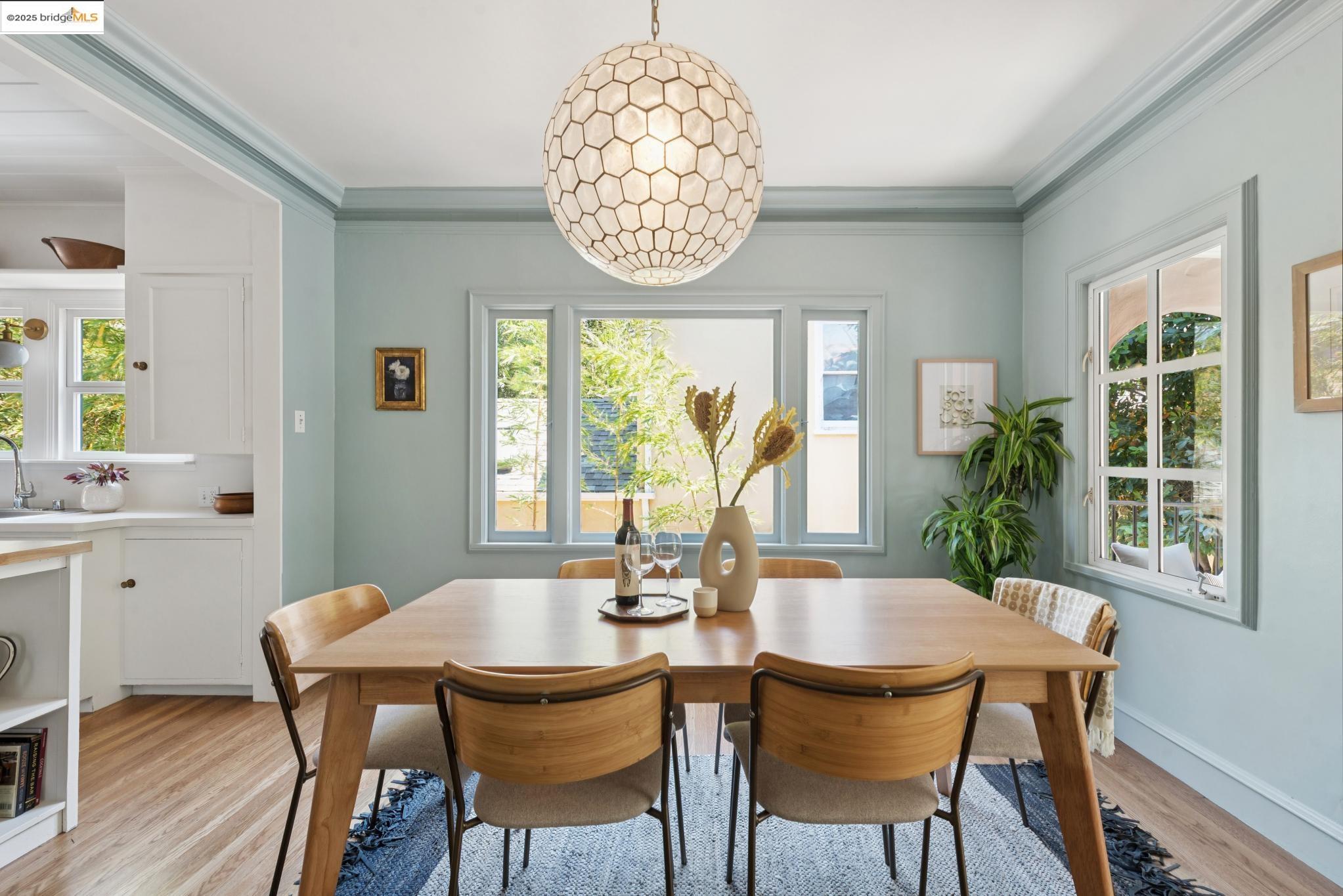 1189 Sutter St, Berkeley, California 94707, 3 Bedrooms Bedrooms, 5 Rooms Rooms,1 BathroomBathrooms,Residential,For Sale,1189 Sutter St,41104941