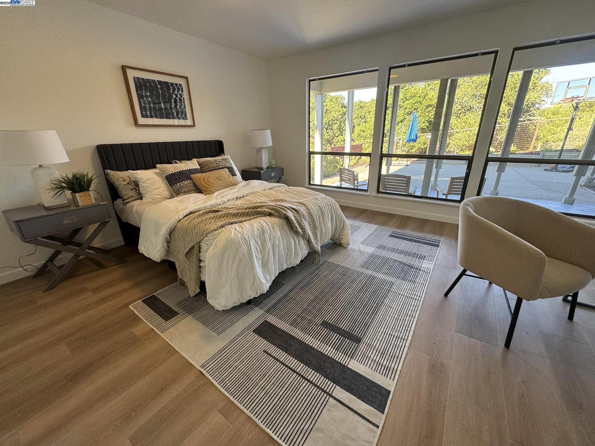 Detail Gallery Image 37 of 60 For 4732 Mira Vista Drive, Castro Valley,  CA 94546-1034 - 4 Beds | 3 Baths