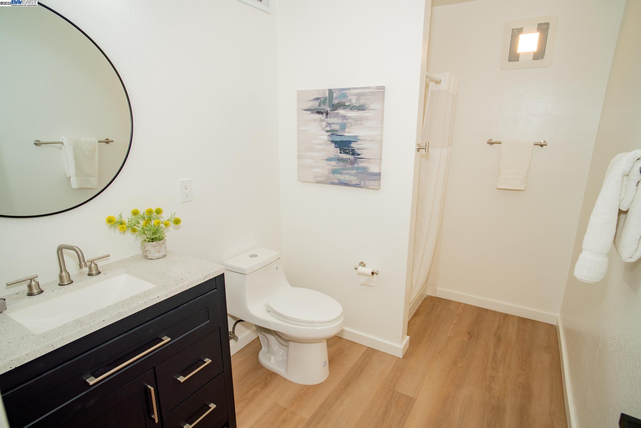 Detail Gallery Image 40 of 60 For 4732 Mira Vista Drive, Castro Valley,  CA 94546-1034 - 4 Beds | 3 Baths