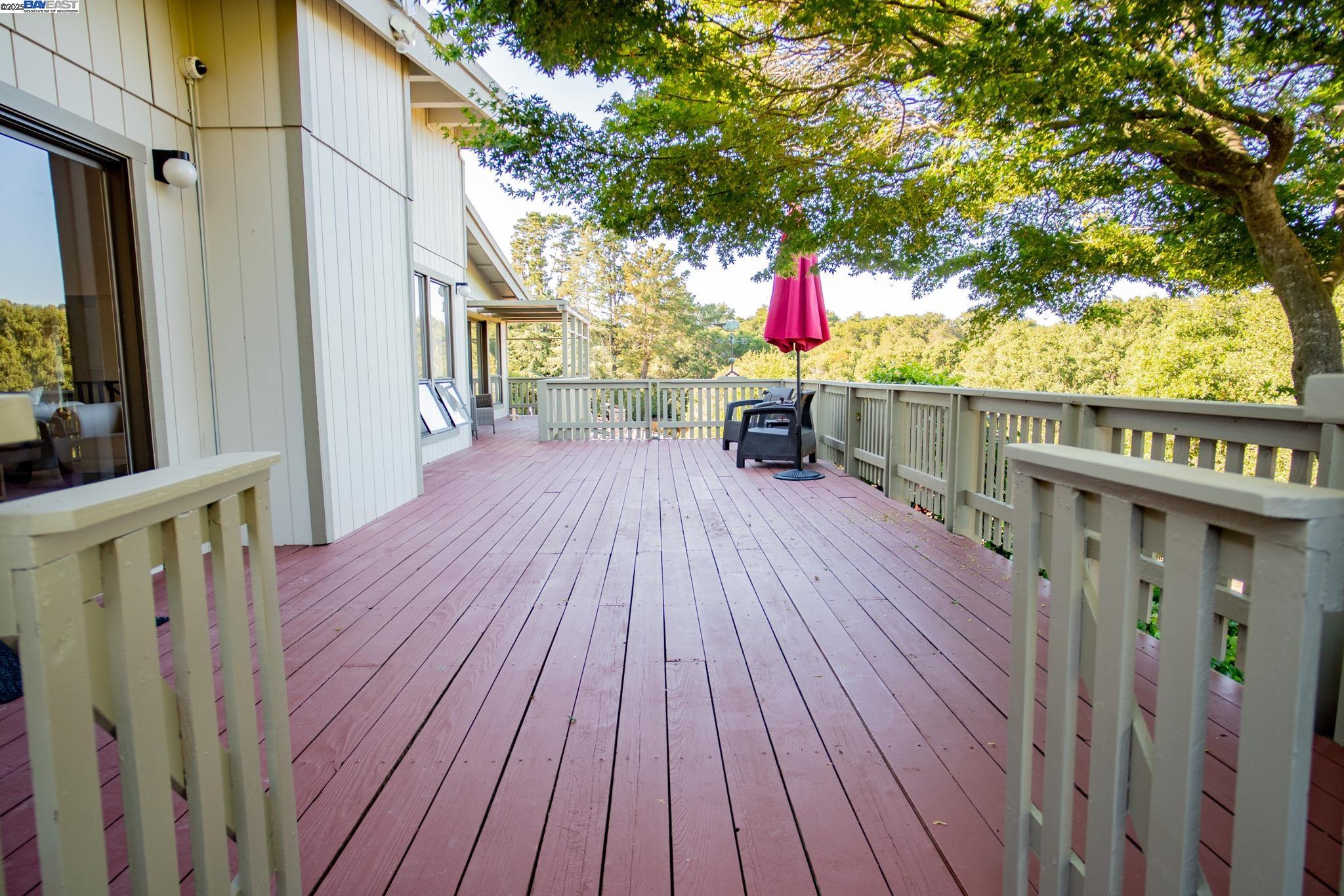 Detail Gallery Image 51 of 60 For 4732 Mira Vista Drive, Castro Valley,  CA 94546-1034 - 4 Beds | 3 Baths