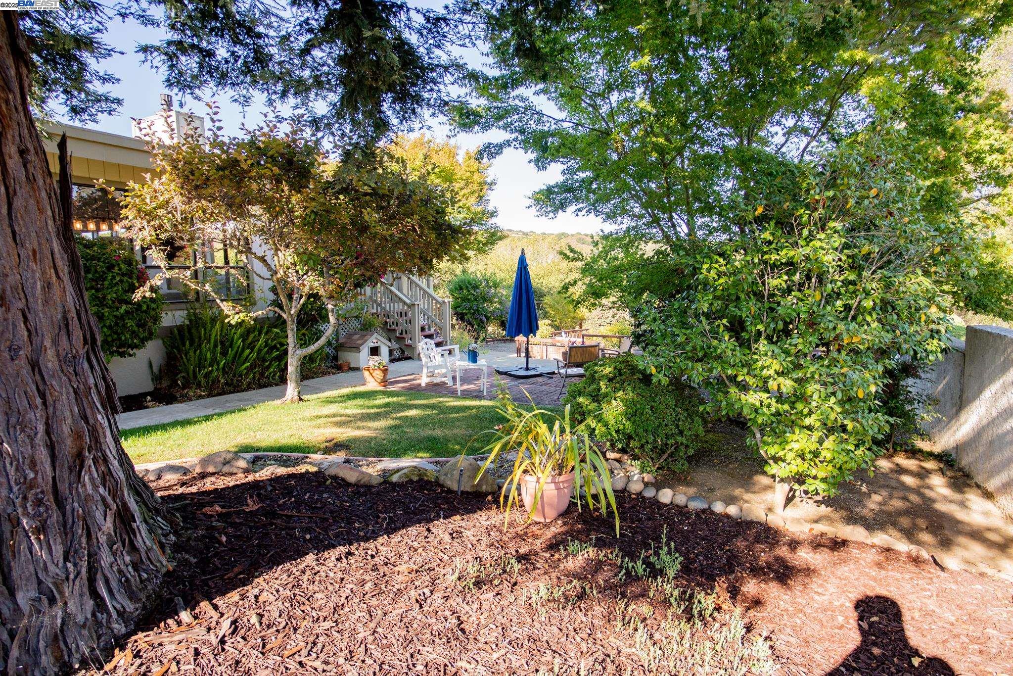 Detail Gallery Image 56 of 60 For 4732 Mira Vista Drive, Castro Valley,  CA 94546-1034 - 4 Beds | 3 Baths