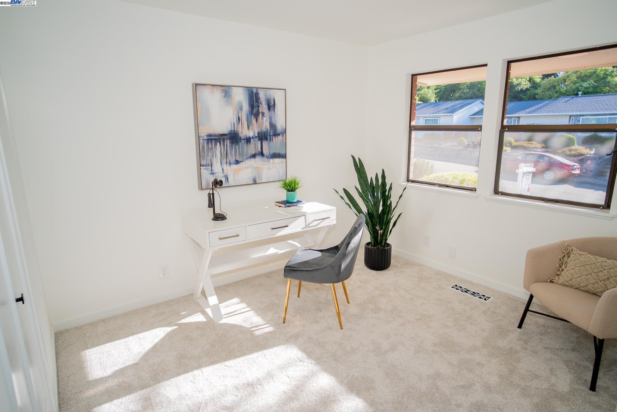 Detail Gallery Image 7 of 60 For 4732 Mira Vista Drive, Castro Valley,  CA 94546-1034 - 4 Beds | 3 Baths