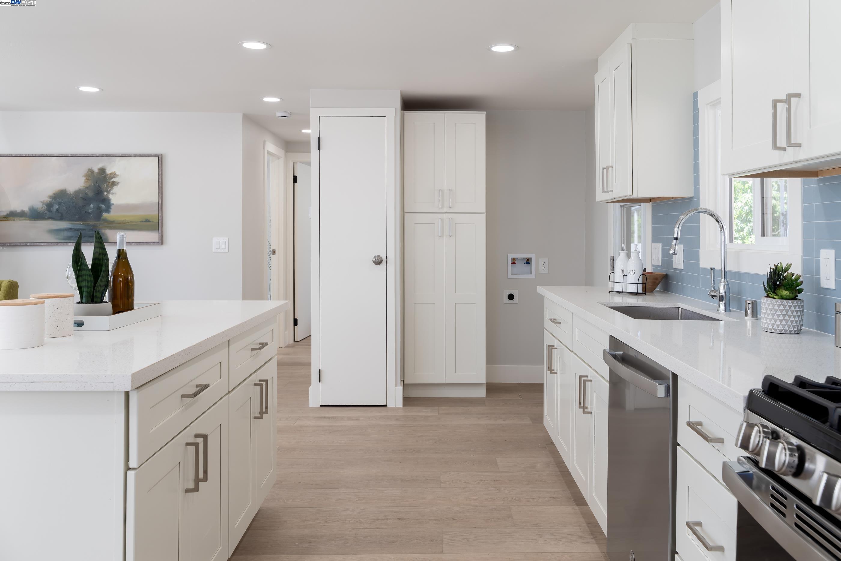 411 Lewis Road # 229, San Jose, California 95111, 2 Bedrooms Bedrooms, 6 Rooms Rooms,1 BathroomBathrooms,Manufactured In Park,For Sale,411 Lewis Road # 229,41104944
