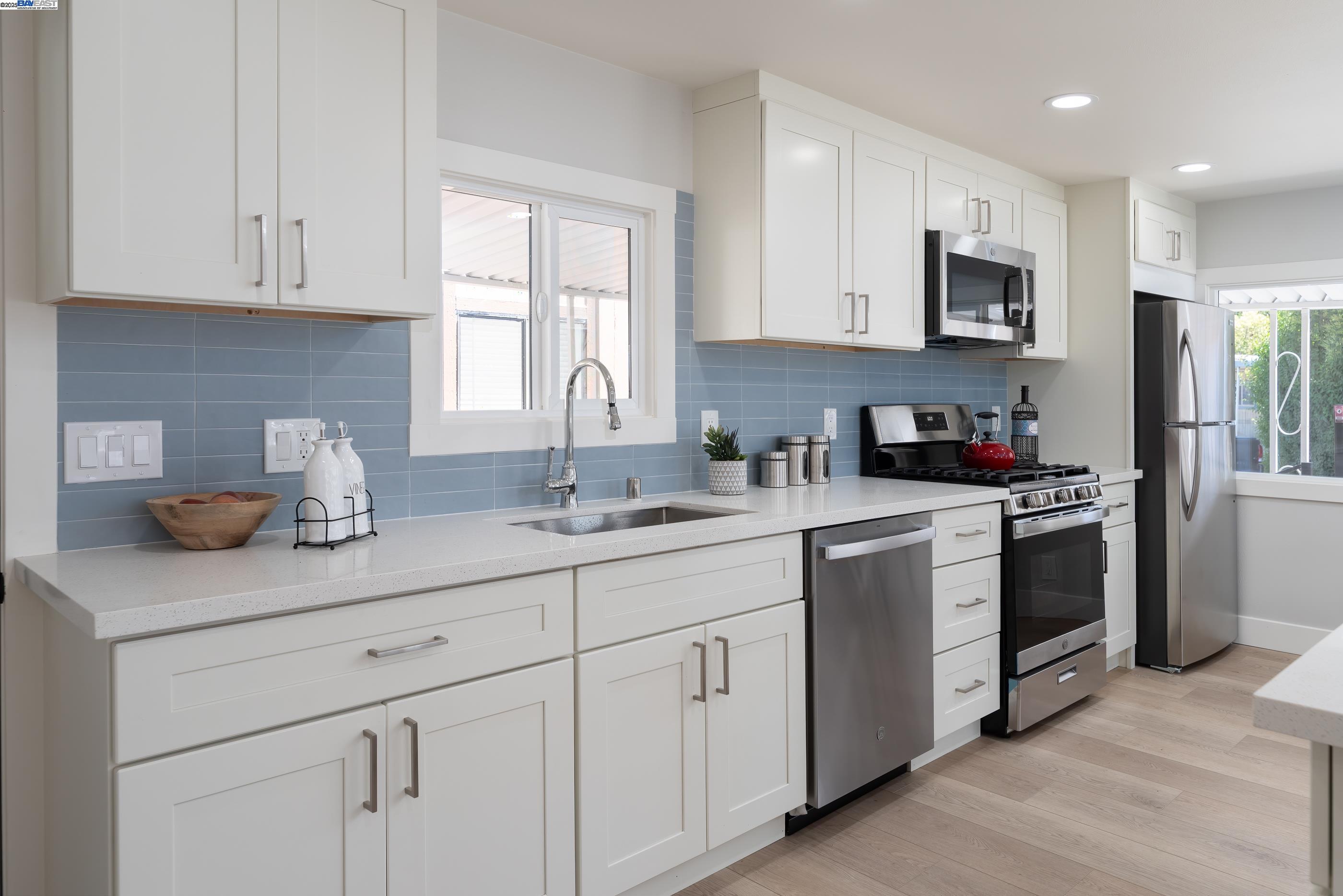 411 Lewis Road # 229, San Jose, California 95111, 2 Bedrooms Bedrooms, 6 Rooms Rooms,1 BathroomBathrooms,Manufactured In Park,For Sale,411 Lewis Road # 229,41104944