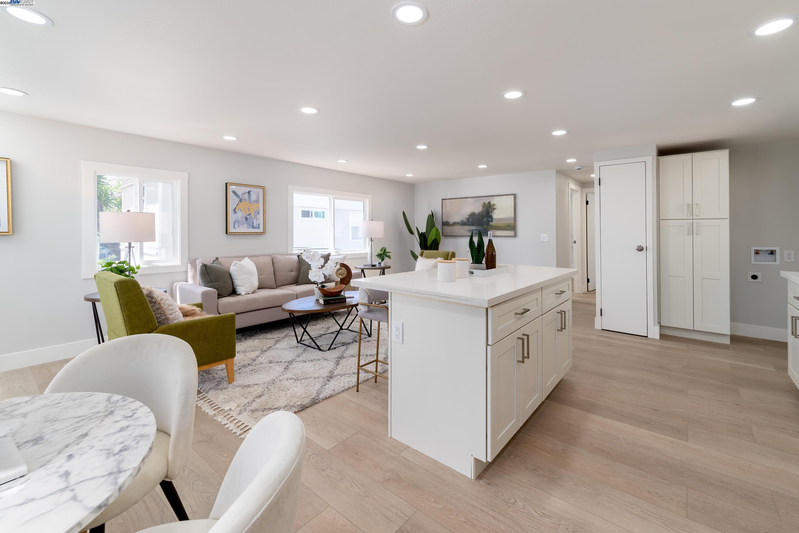 411 Lewis Road # 229, San Jose, California 95111, 2 Bedrooms Bedrooms, 6 Rooms Rooms,1 BathroomBathrooms,Manufactured In Park,For Sale,411 Lewis Road # 229,41104944