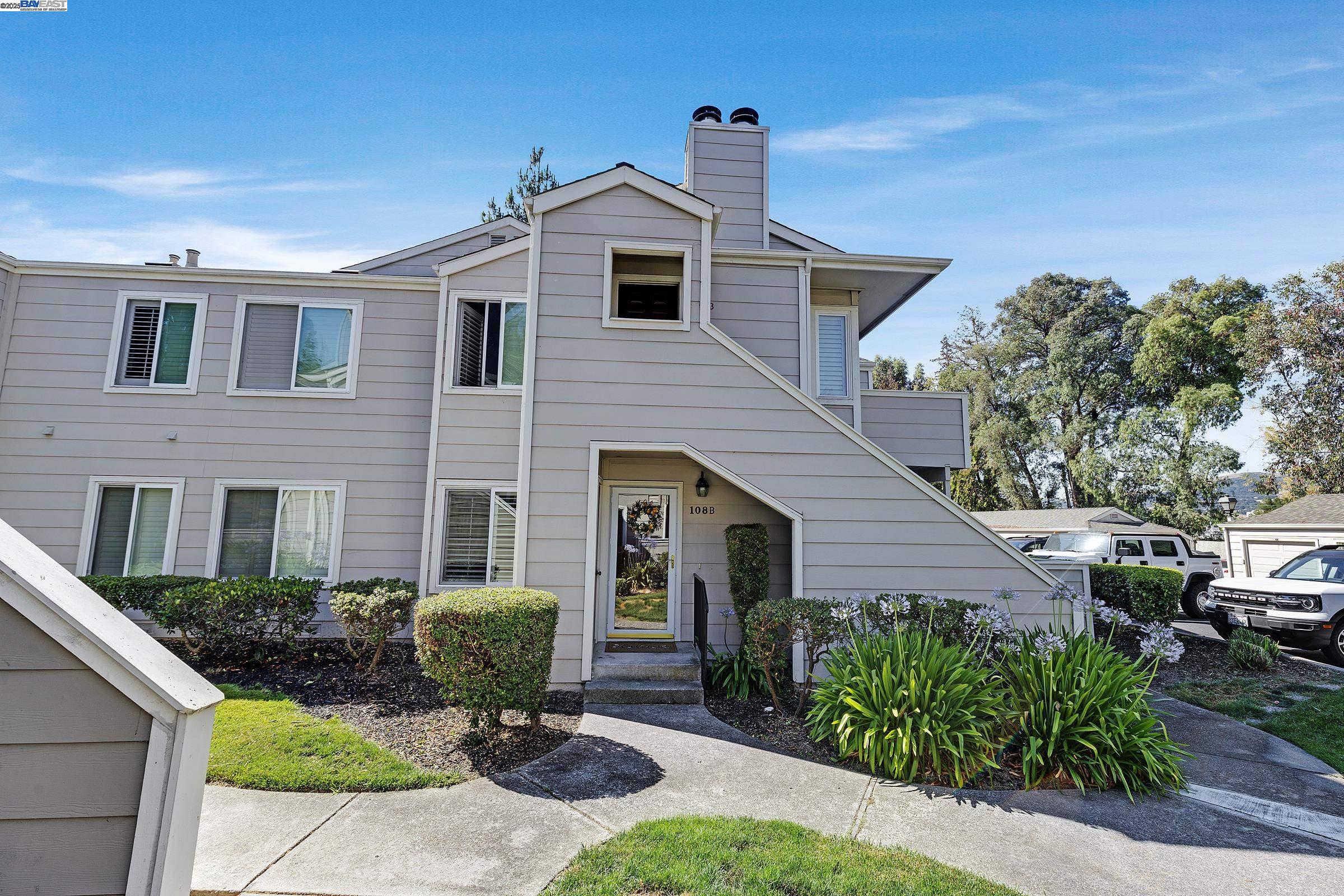 Detail Gallery Image 2 of 28 For 108 Norris Canyon Pl #B,  San Ramon,  CA 94583 - 2 Beds | 1 Baths