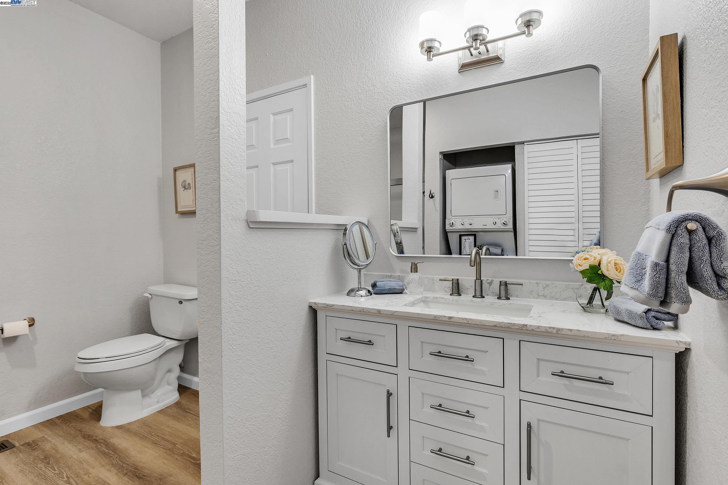 Detail Gallery Image 12 of 28 For 108 Norris Canyon Pl #B,  San Ramon,  CA 94583 - 2 Beds | 1 Baths