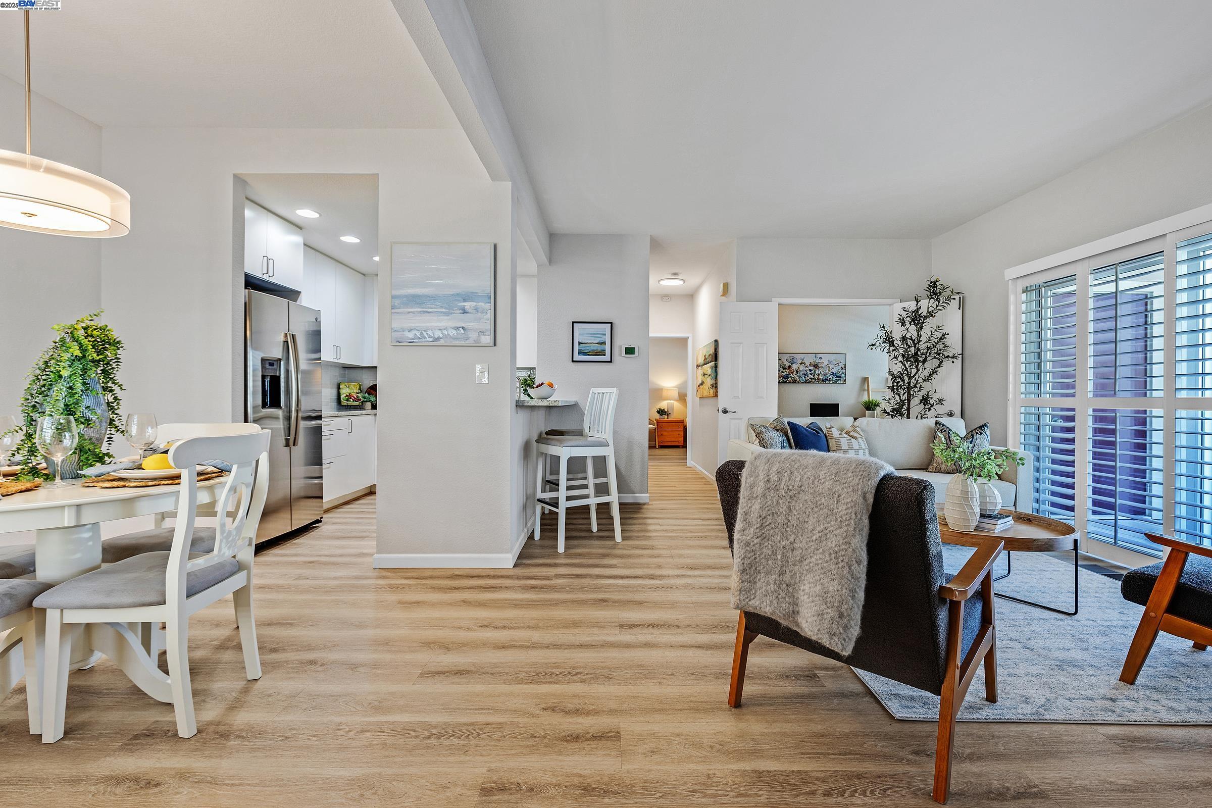 Detail Gallery Image 3 of 28 For 108 Norris Canyon Pl #B,  San Ramon,  CA 94583 - 2 Beds | 1 Baths