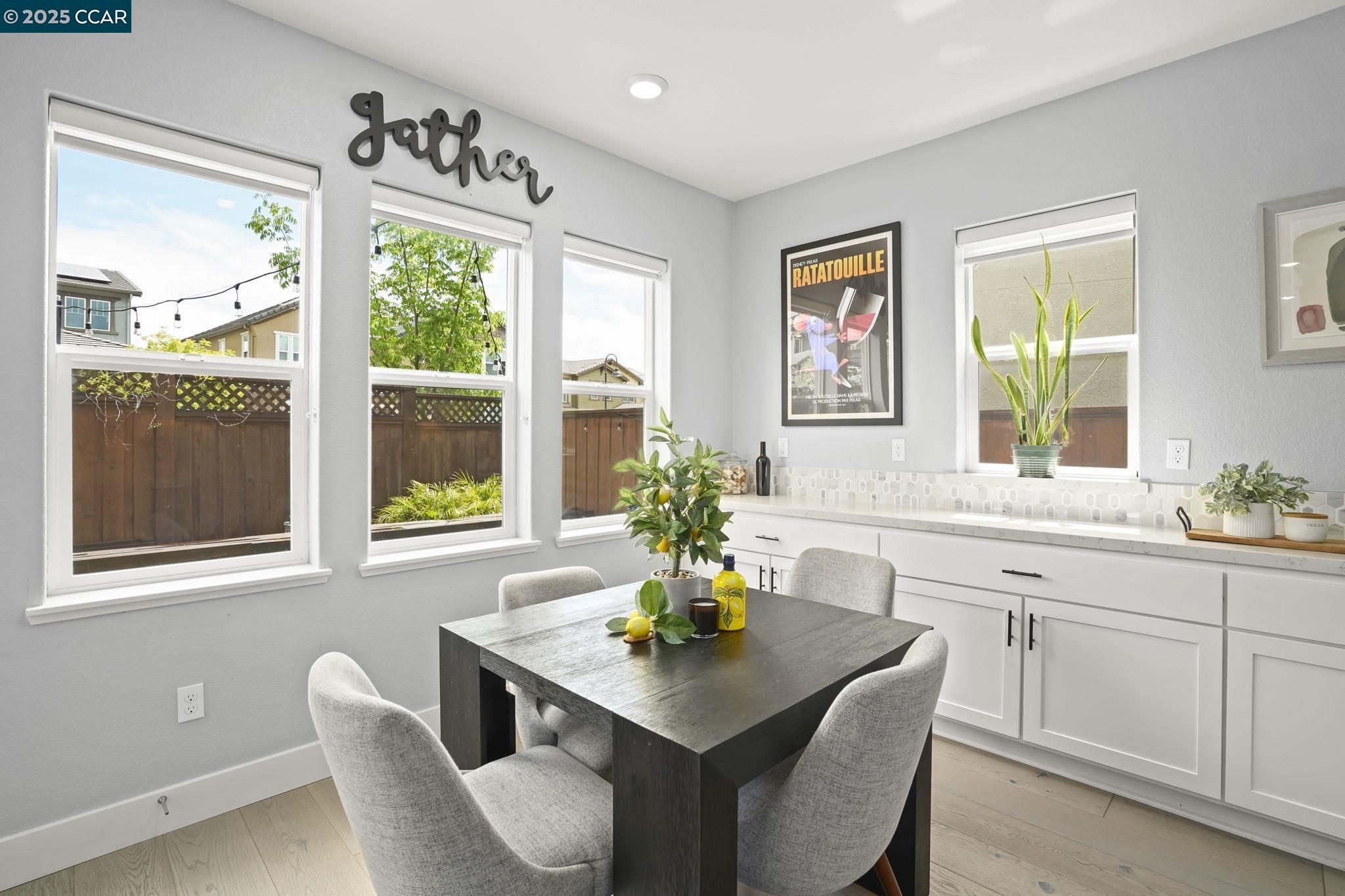 Detail Gallery Image 12 of 40 For 2311 Avila Ct, San Ramon,  CA 94583-3065 - 4 Beds | 2/1 Baths