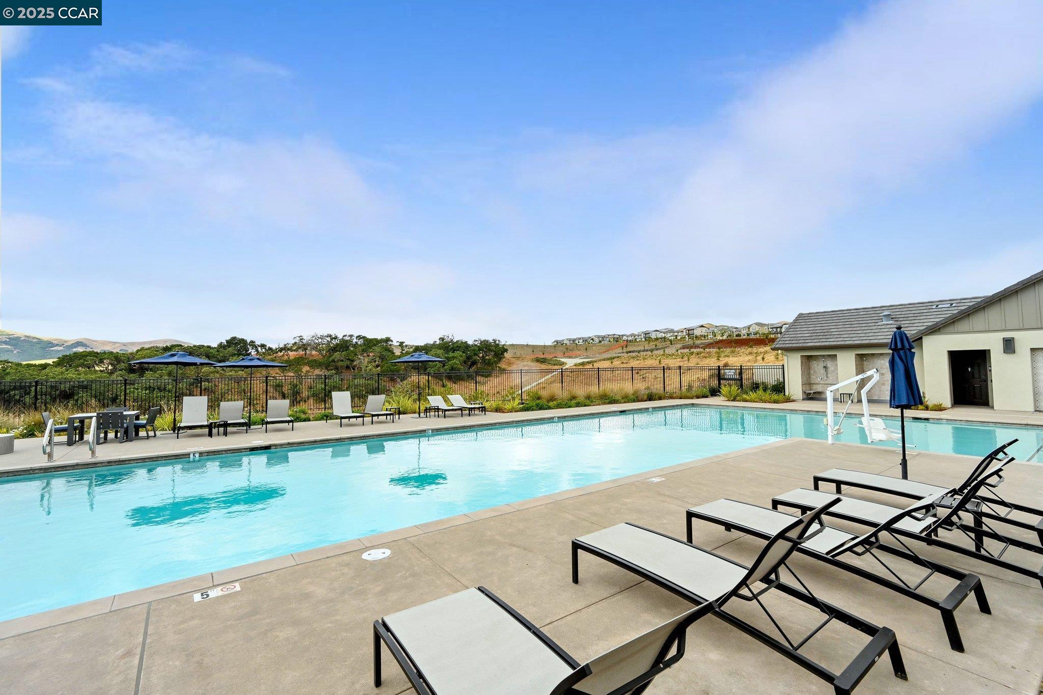 Detail Gallery Image 30 of 40 For 2311 Avila Ct, San Ramon,  CA 94583-3065 - 4 Beds | 2/1 Baths