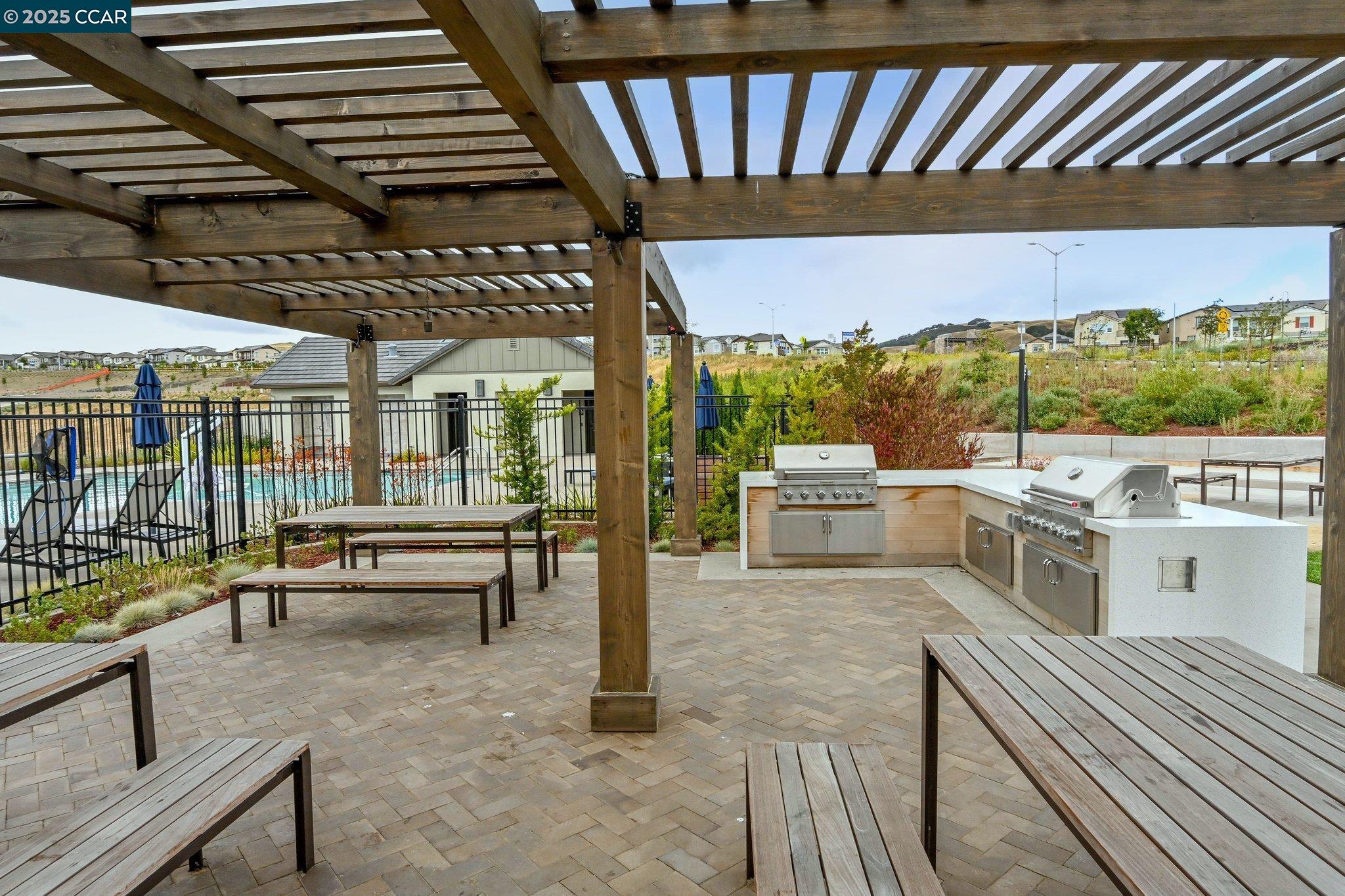 Detail Gallery Image 32 of 40 For 2311 Avila Ct, San Ramon,  CA 94583-3065 - 4 Beds | 2/1 Baths