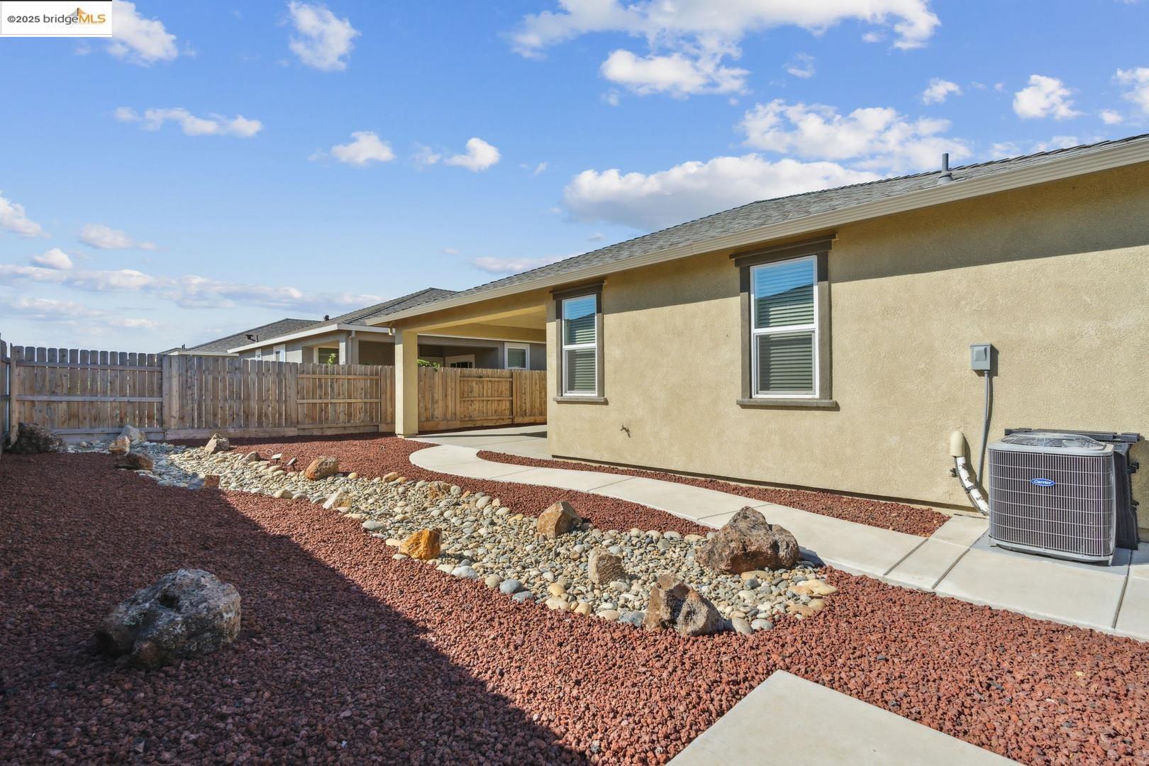 Detail Gallery Image 28 of 35 For 2242 Park Pl, Rio Vista,  CA 94571 - 2 Beds | 2 Baths