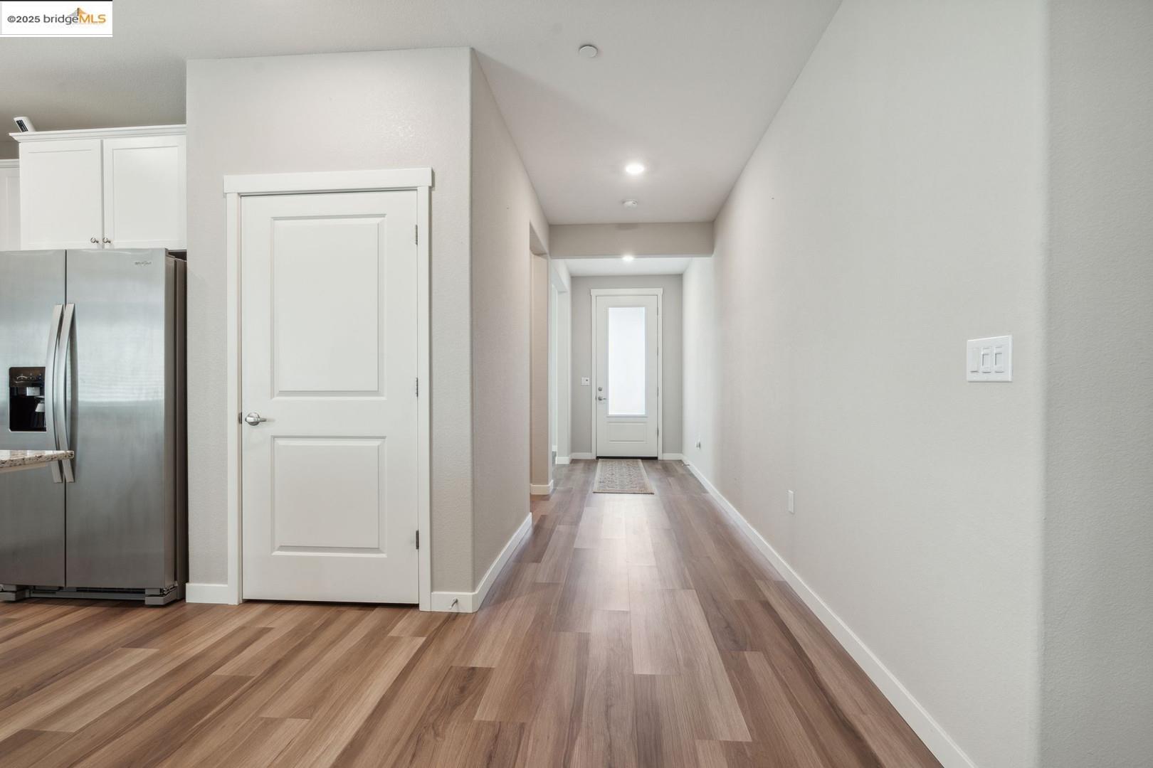 Detail Gallery Image 5 of 35 For 2242 Park Pl, Rio Vista,  CA 94571 - 2 Beds | 2 Baths