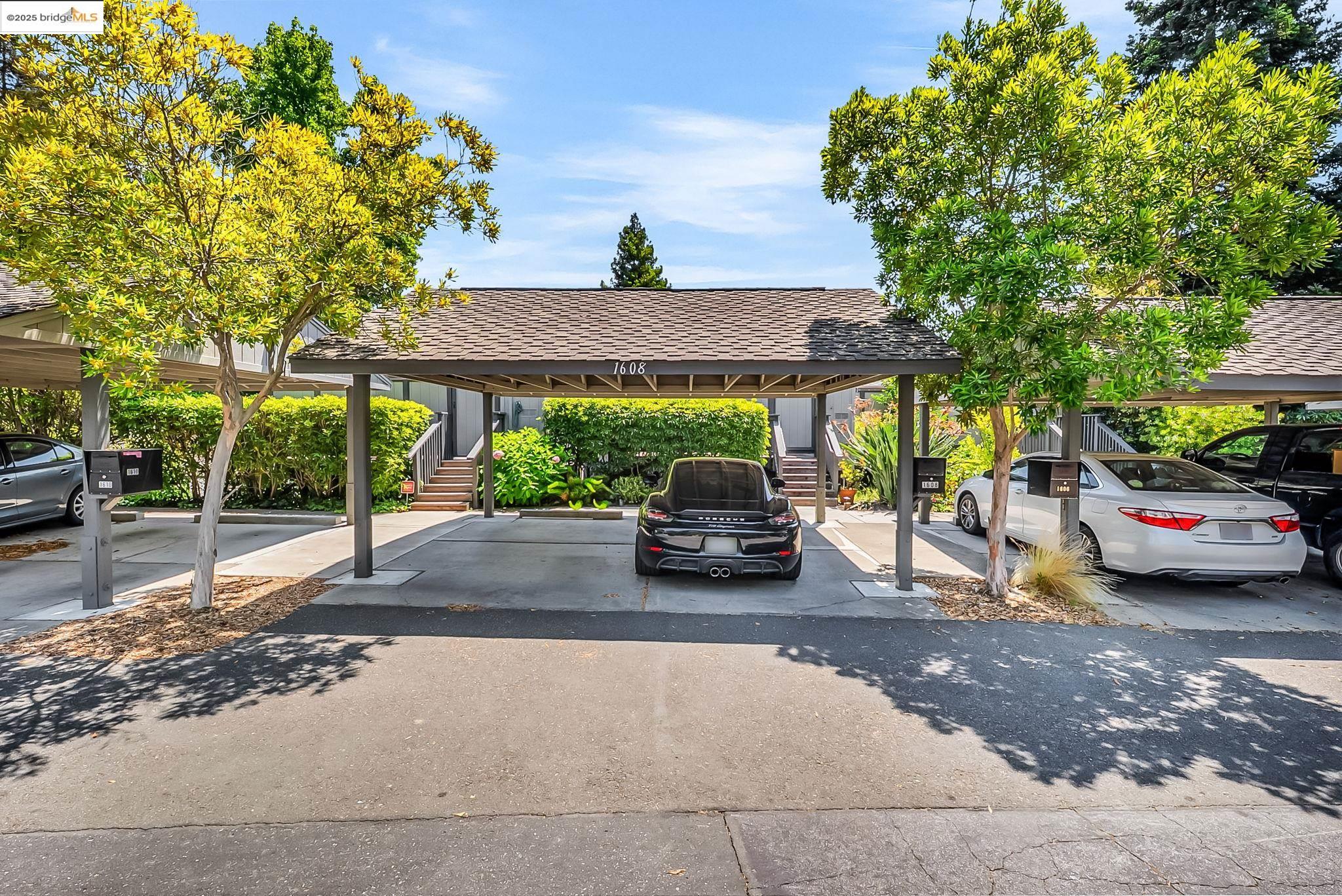 Detail Gallery Image 24 of 28 For 1608 Ashwood Dr, Martinez,  CA 94553 - 3 Beds | 2/1 Baths