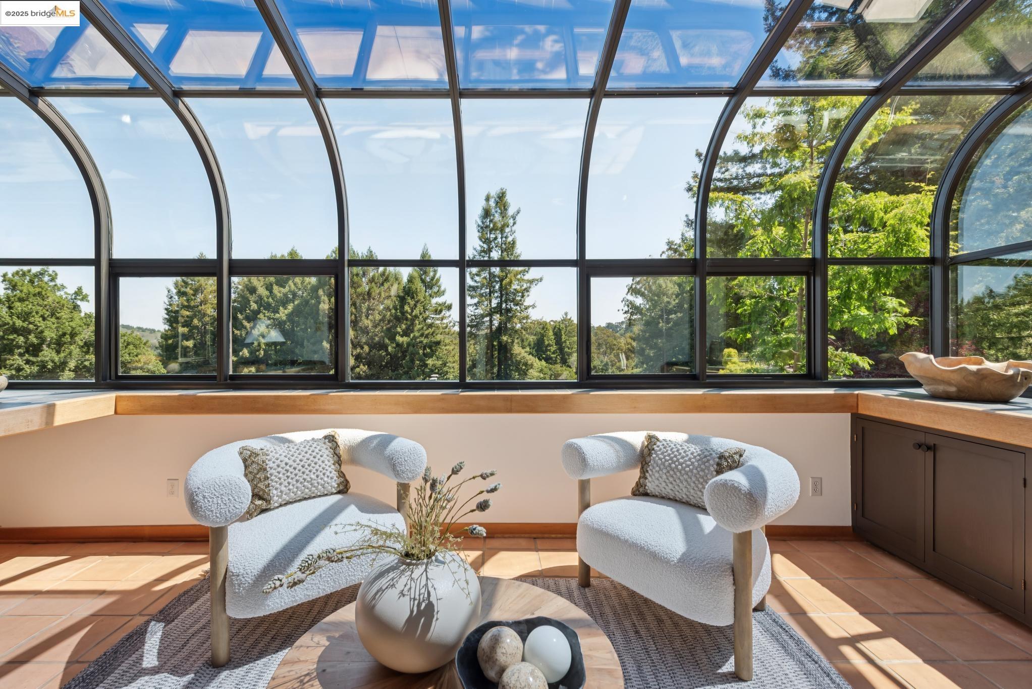 Detail Gallery Image 15 of 60 For 737 Woodhaven Rd, Berkeley,  CA 94708 - 3 Beds | 2/1 Baths
