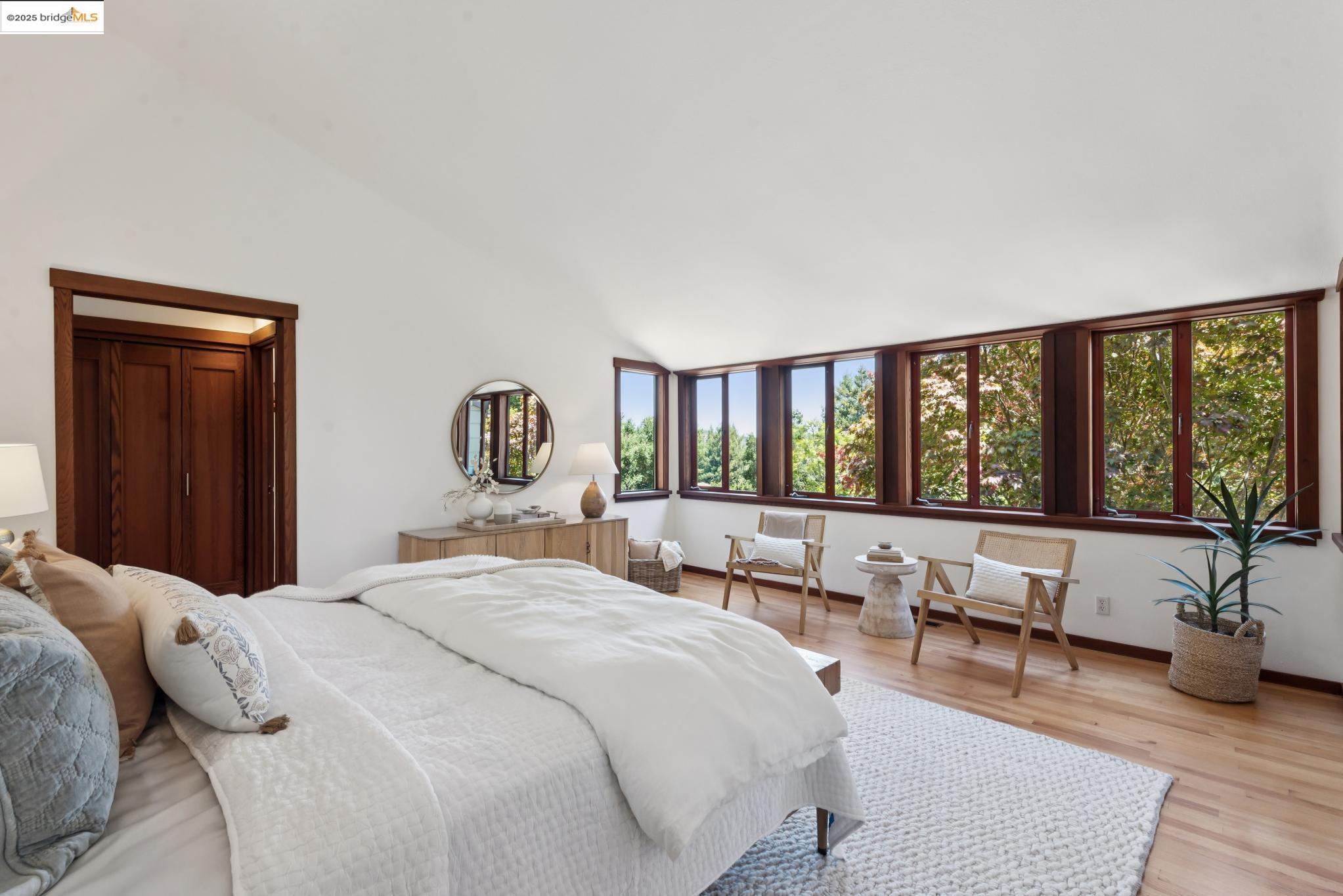 Detail Gallery Image 39 of 60 For 737 Woodhaven Rd, Berkeley,  CA 94708 - 3 Beds | 2/1 Baths