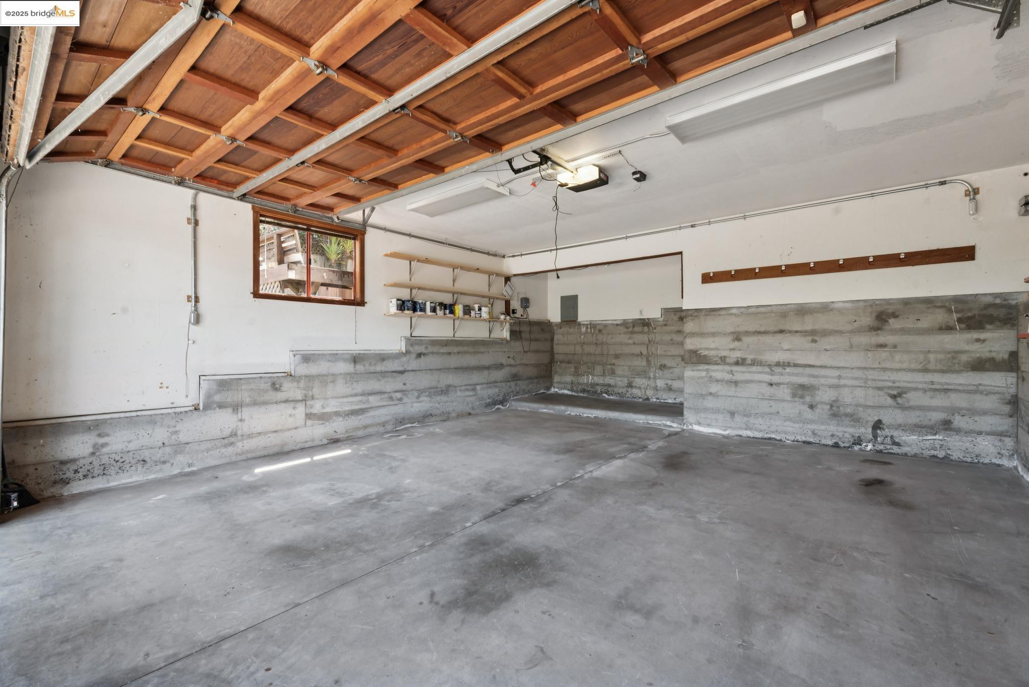 Detail Gallery Image 50 of 60 For 737 Woodhaven Rd, Berkeley,  CA 94708 - 3 Beds | 2/1 Baths