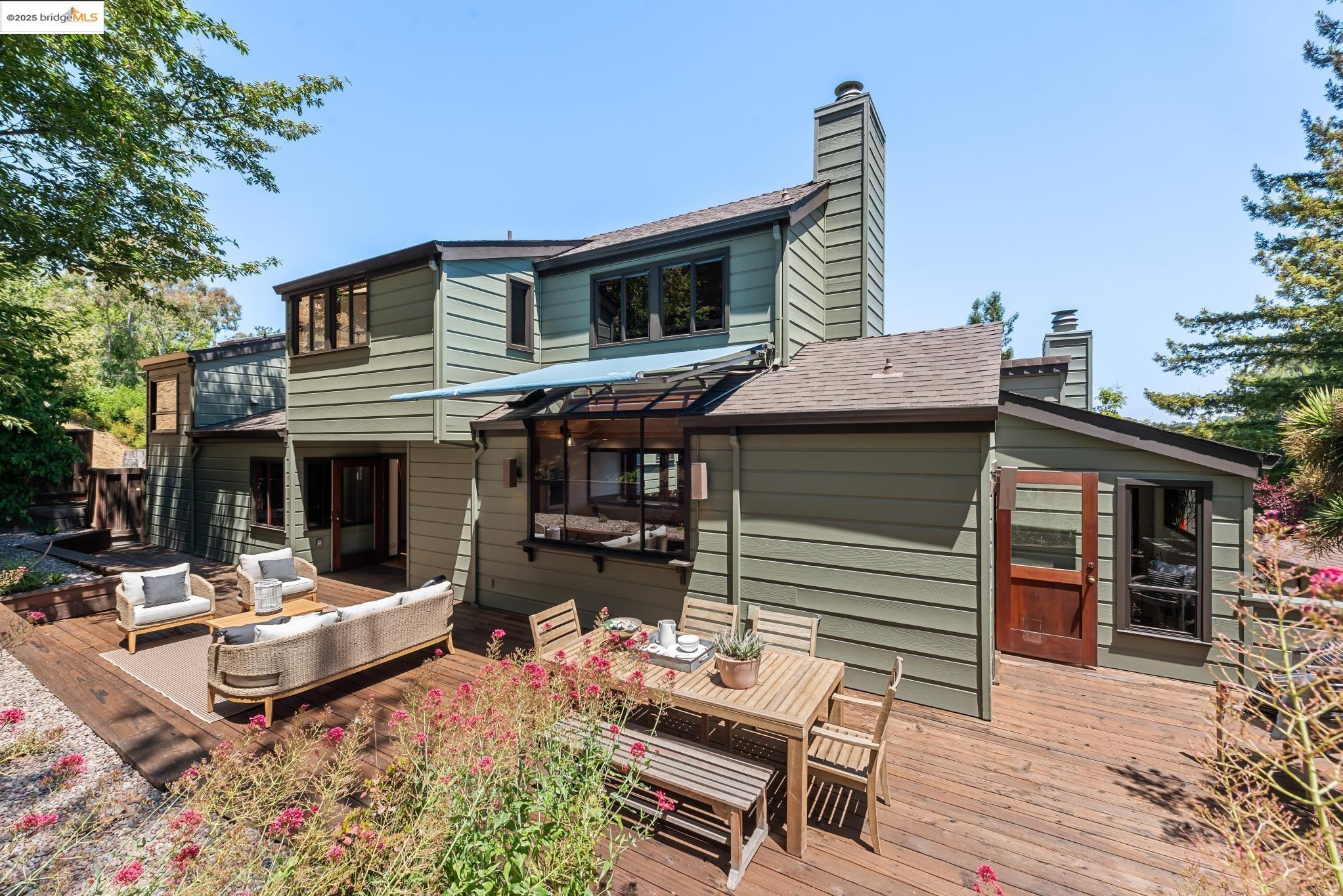 Detail Gallery Image 57 of 60 For 737 Woodhaven Rd, Berkeley,  CA 94708 - 3 Beds | 2/1 Baths